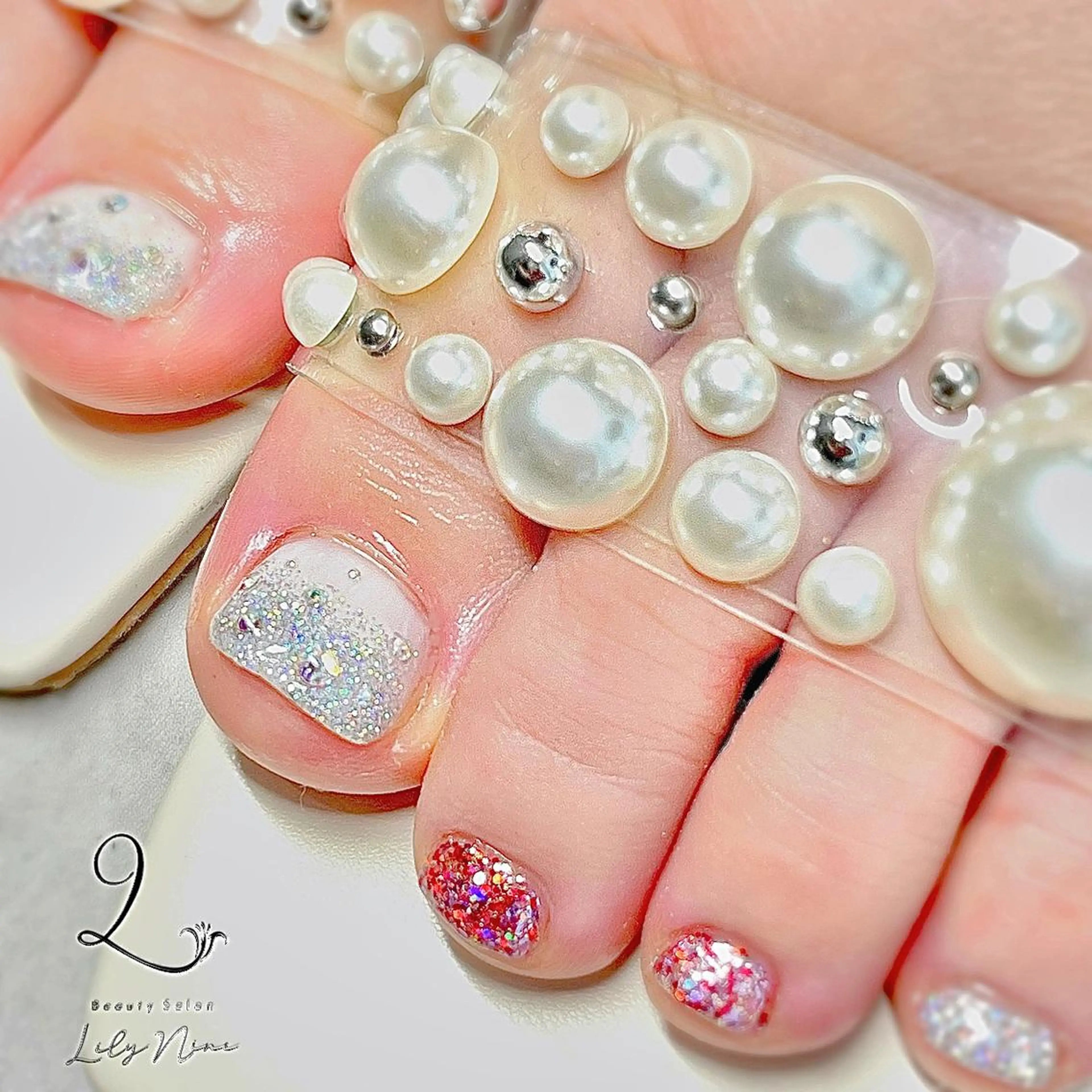 ネイル フラッシュネイル グラデーション ラメ(グリッター) REVIA :ayaのネイルデザイン