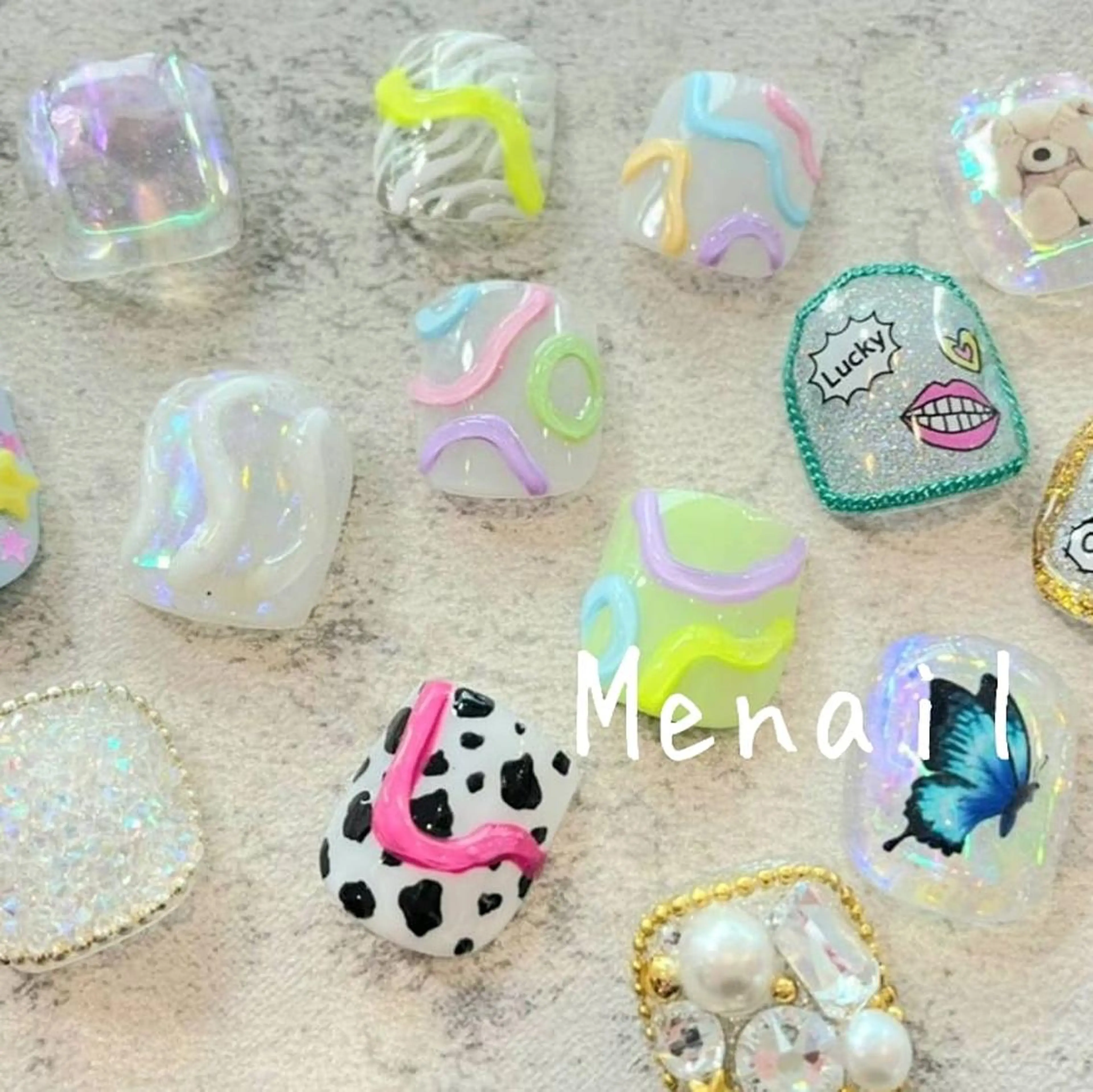 ネイル 🤍POP可愛い🧸 Menailのネイルデザイン