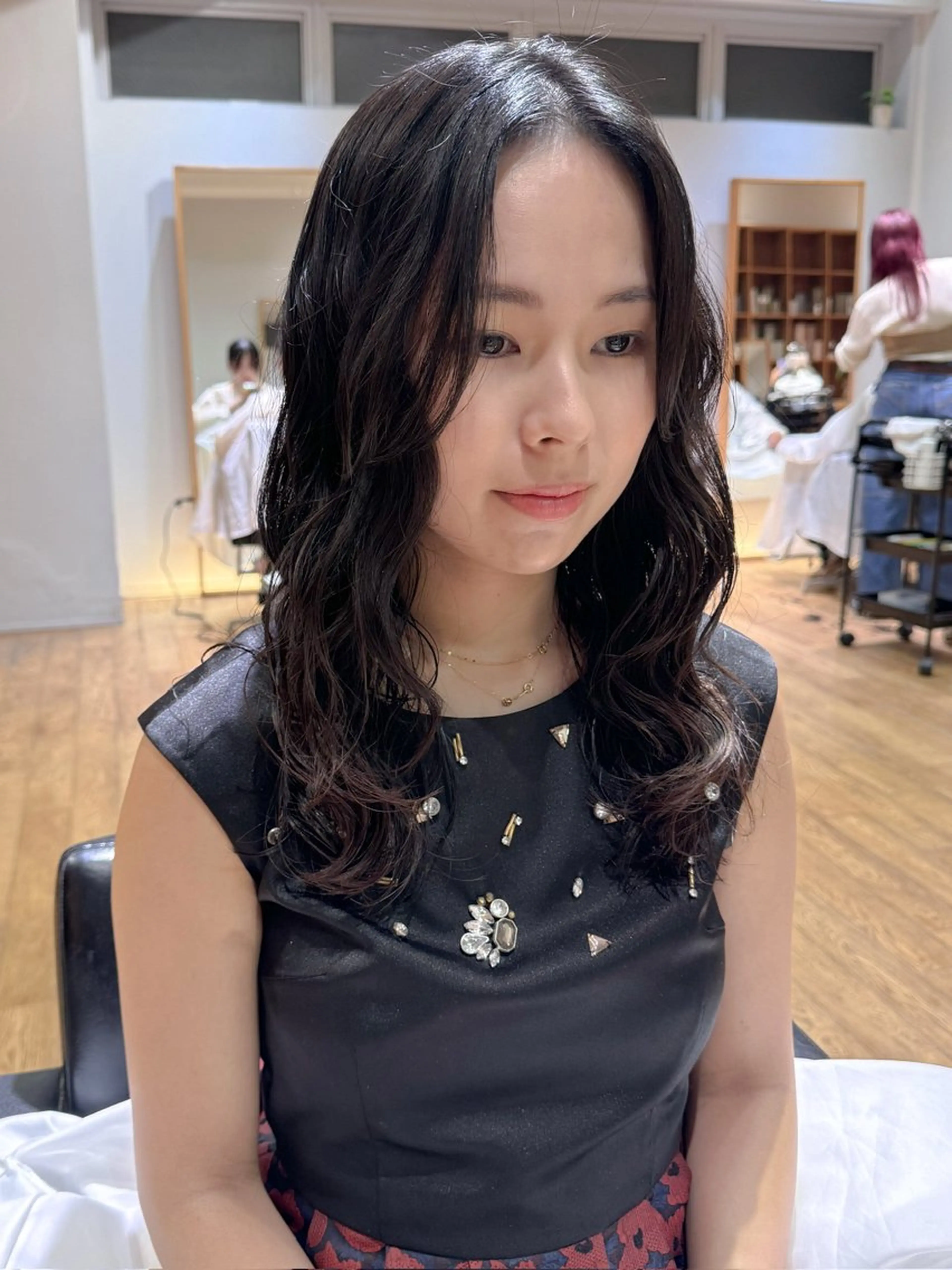 ミディアム パーマ カット パーマ 大橋 芽衣のヘアスタイル