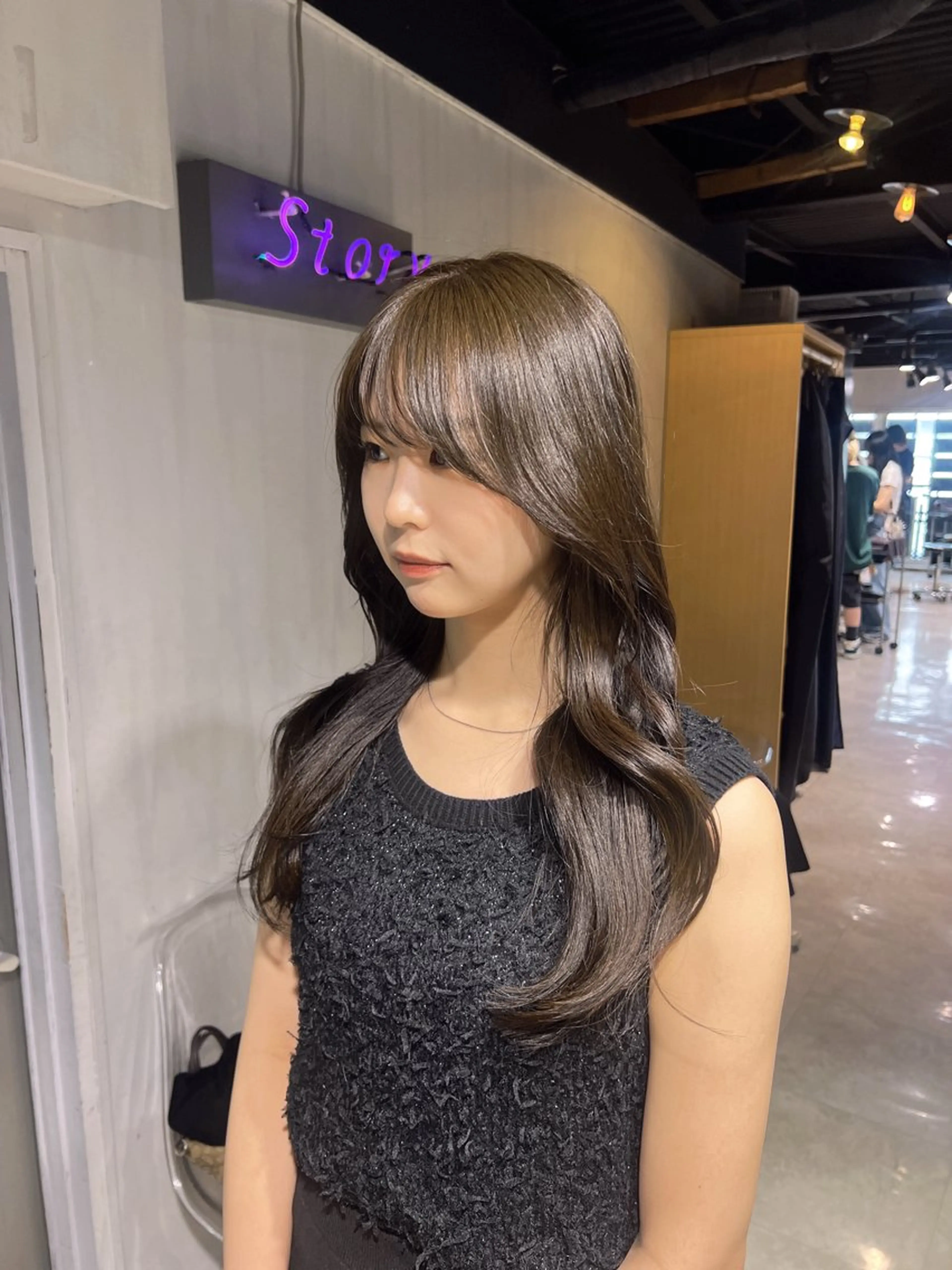 ロング カラー カット ヘアカラー NANAMI🩵 大人可愛い韓国ヘアのヘアスタイル