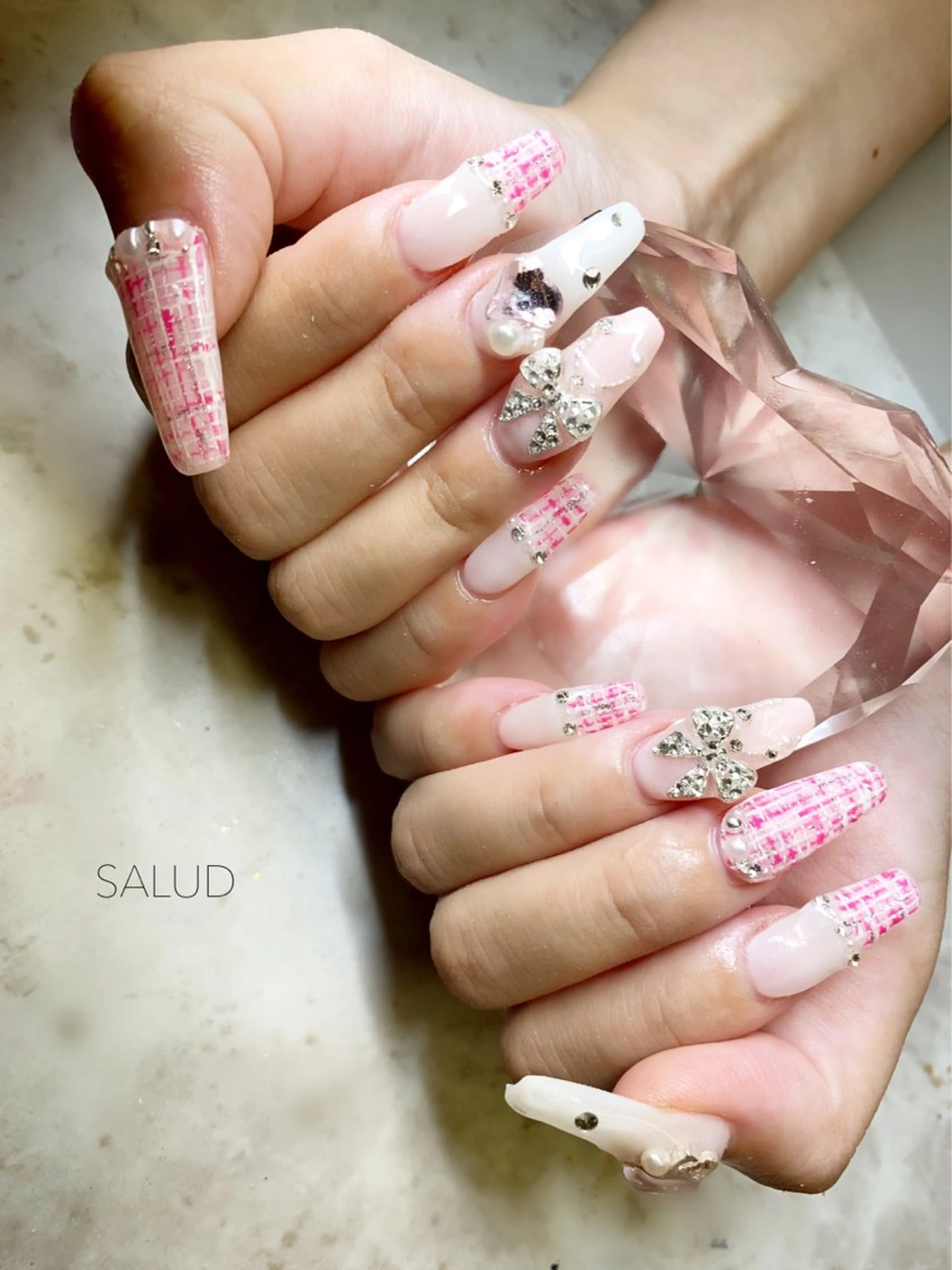 ネイル ハンドネイル Nail Salon SALUDのネイルデザイン