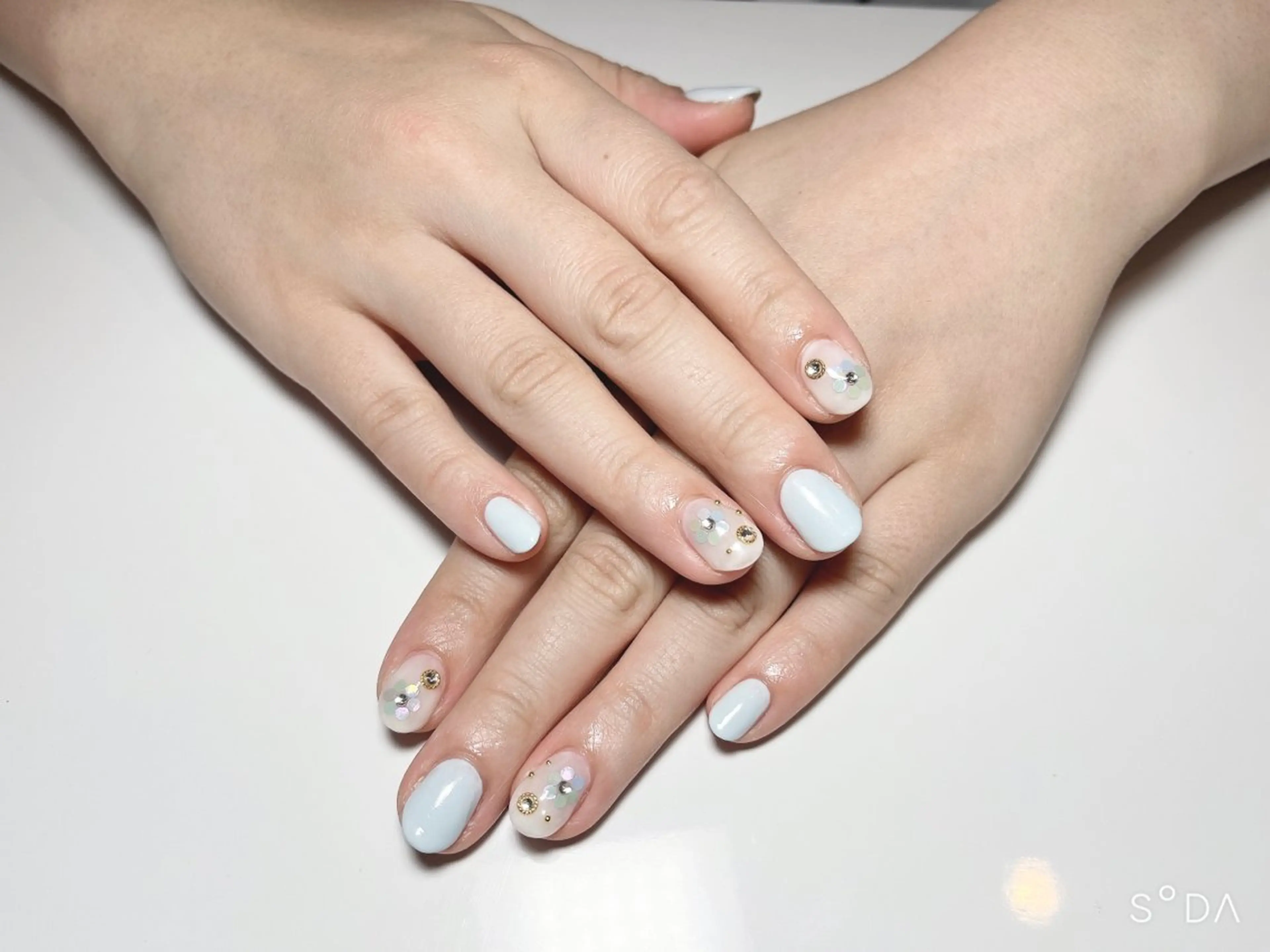 ネイル ハンドネイル Ree所属・ネイル脱毛 Reeのネイルデザイン