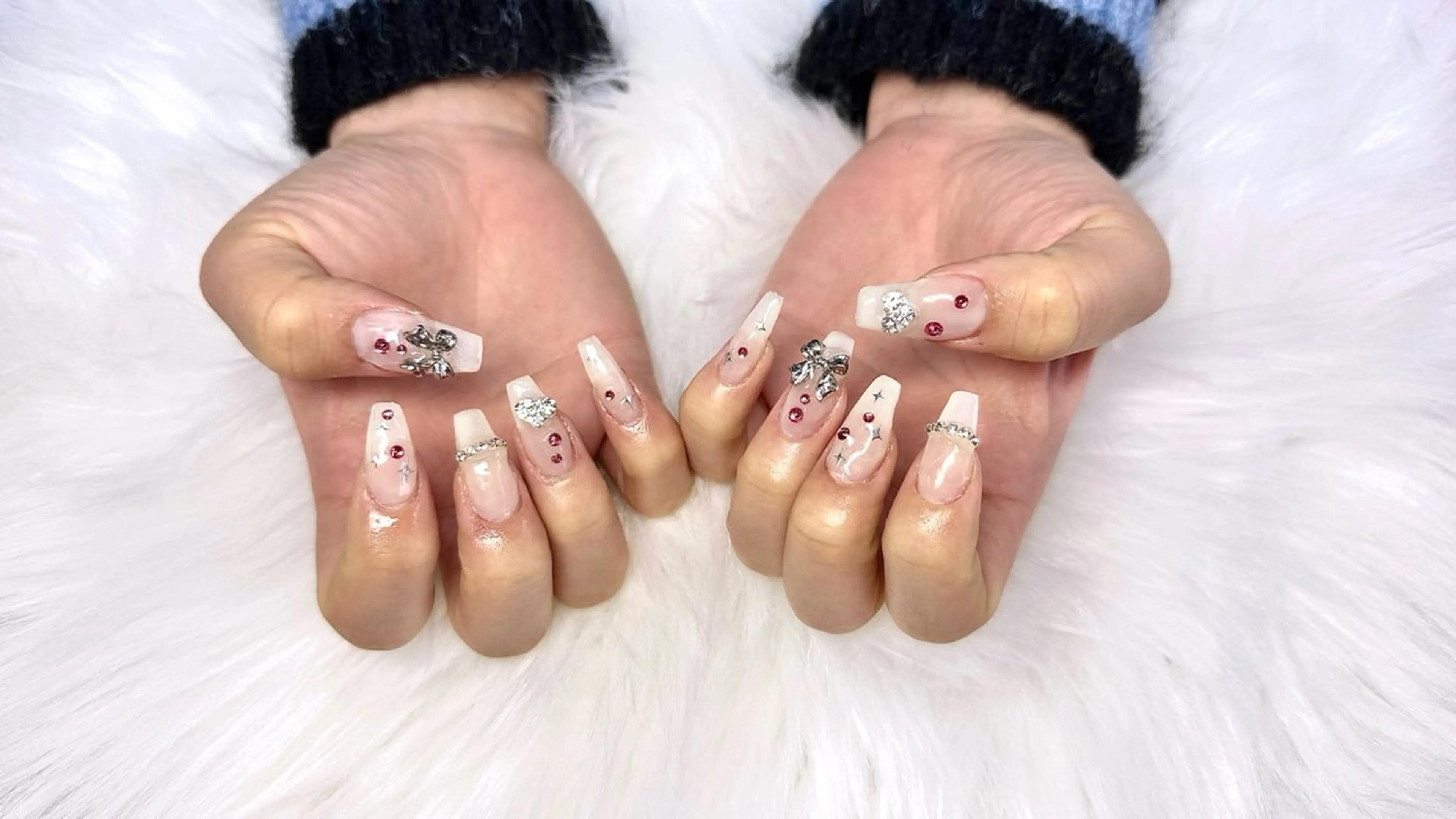 ネイル ハンドネイル ハンドケア 🎀うかん 🎀チップ長さ出しのネイルデザイン