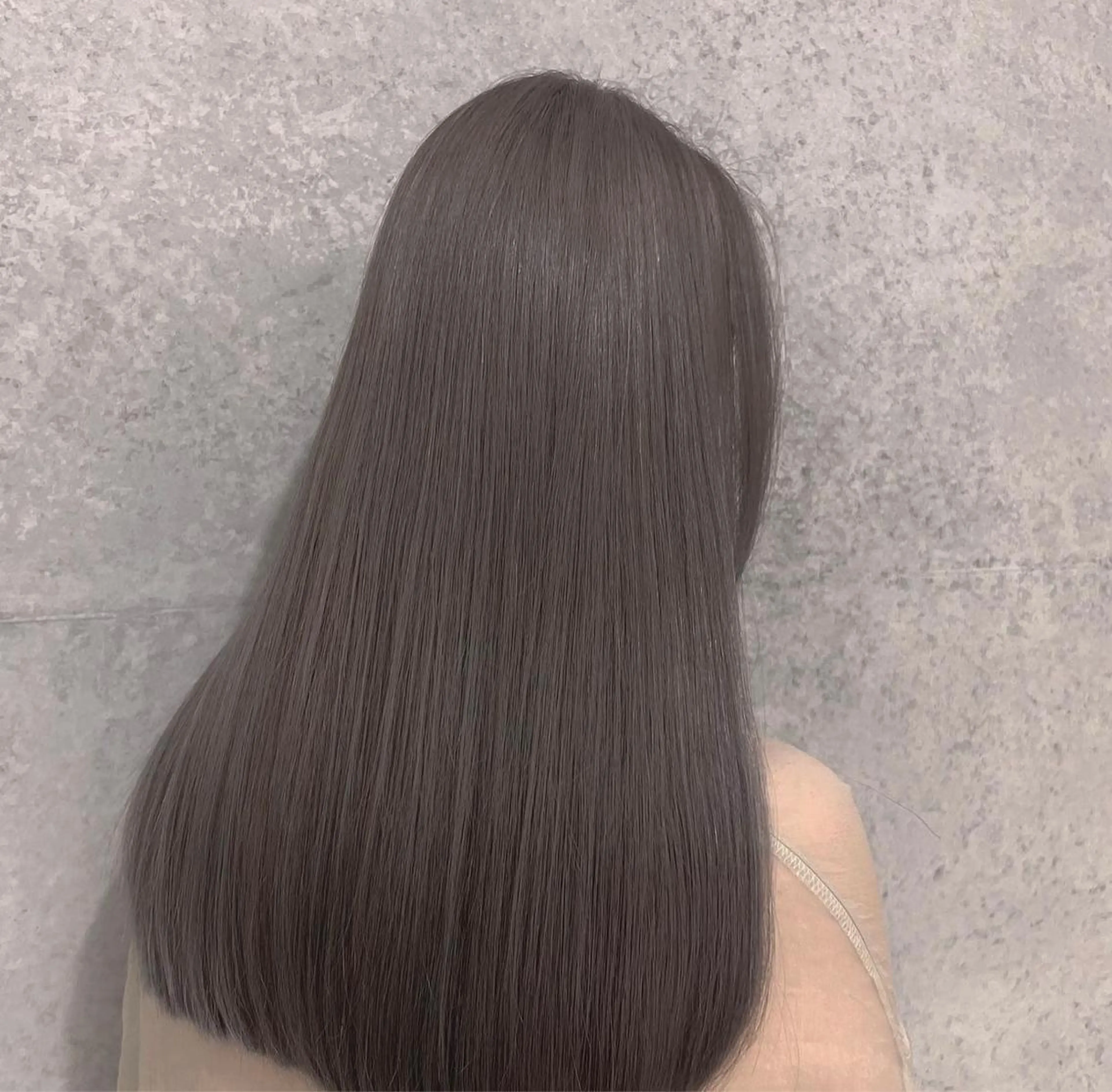 ロング カラー ヘアカラー トリートメント THESALONS所属・🤍ブリーチカラー /寄田龍樹🤍のヘアスタイル