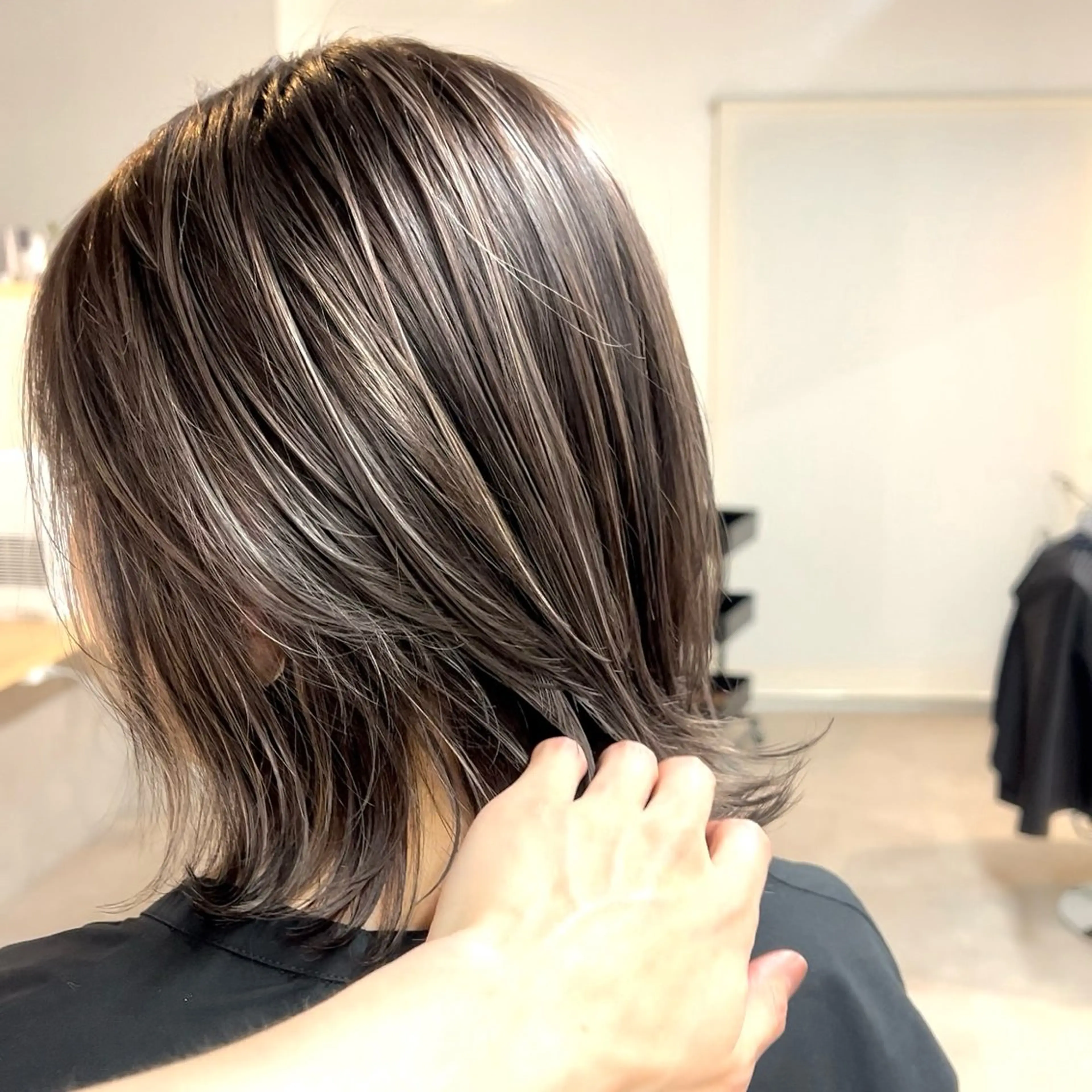 ミディアム カラー 鈴木 康平のヘアスタイル