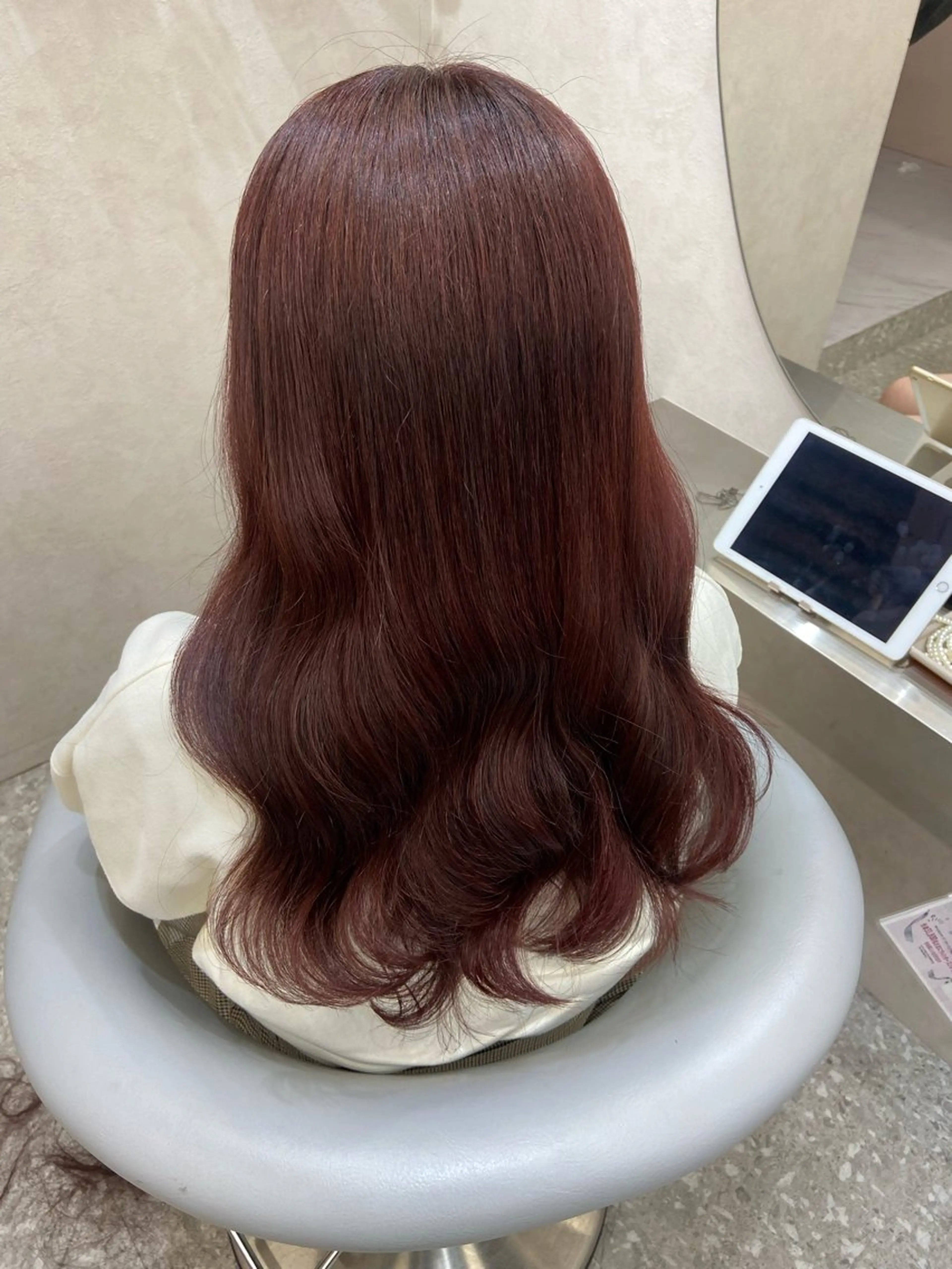 ロング カラー ブリーチ ブリーチなしカラー レッドカラー 新宿/韓国ヘア 中明度カラー/かやのヘアスタイル