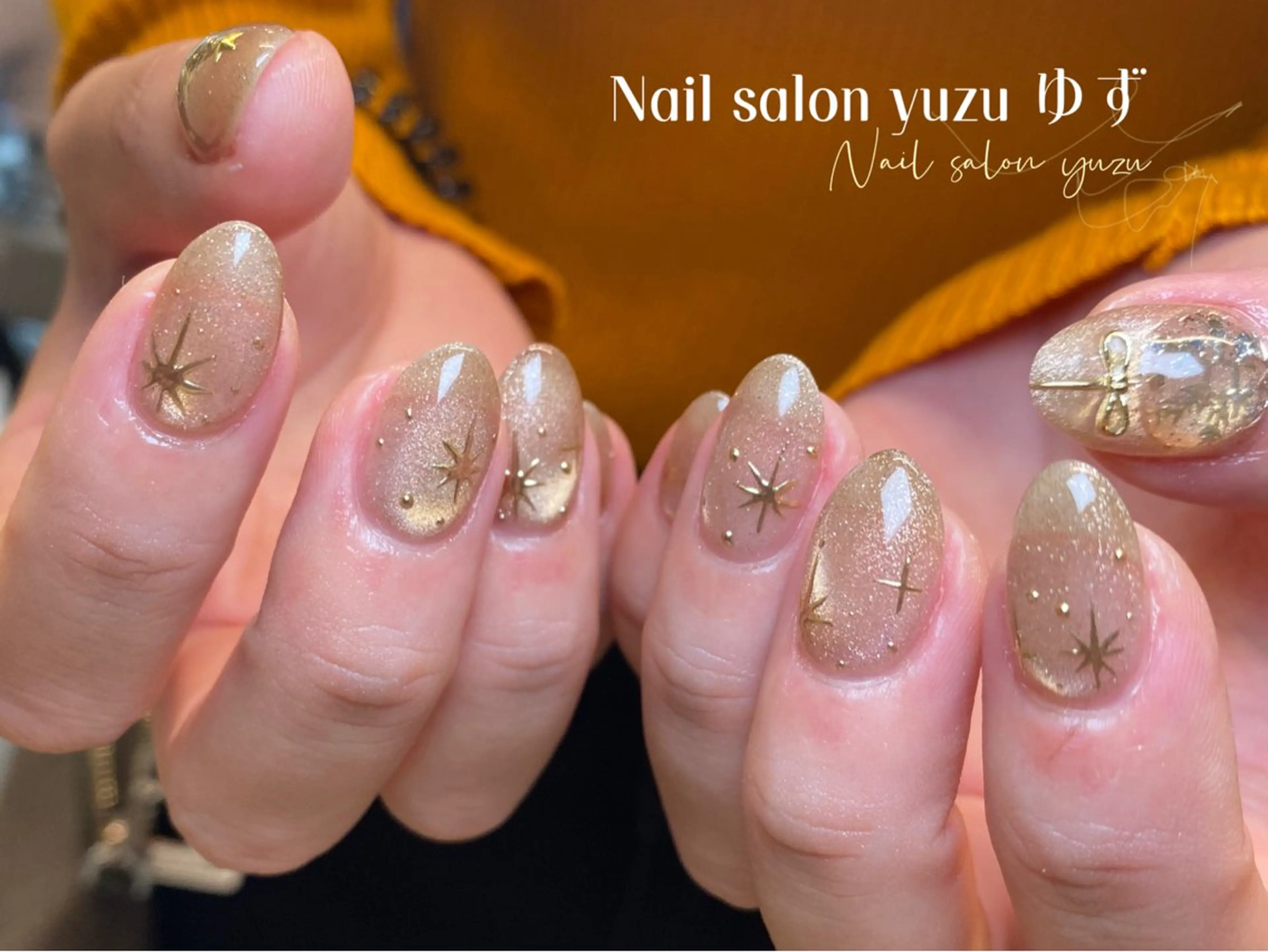 ネイル チークネイル 成人式 ドット フレンチネイル ジェルネイル ゆず Nail Salonのネイルデザイン