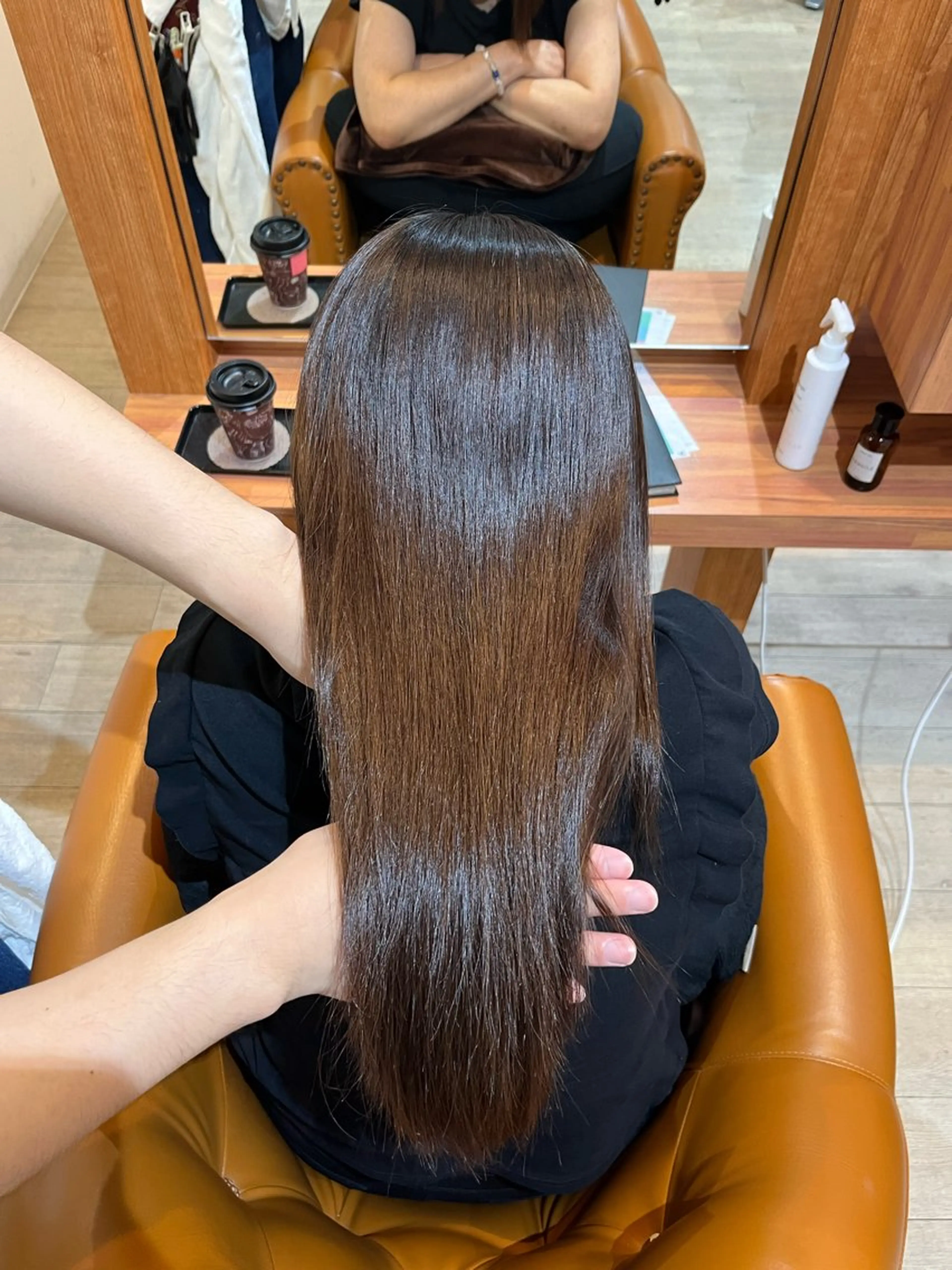 ロング カラー ブラウンカラー ヘアカラー トリートメント 中島 正敏のヘアスタイル