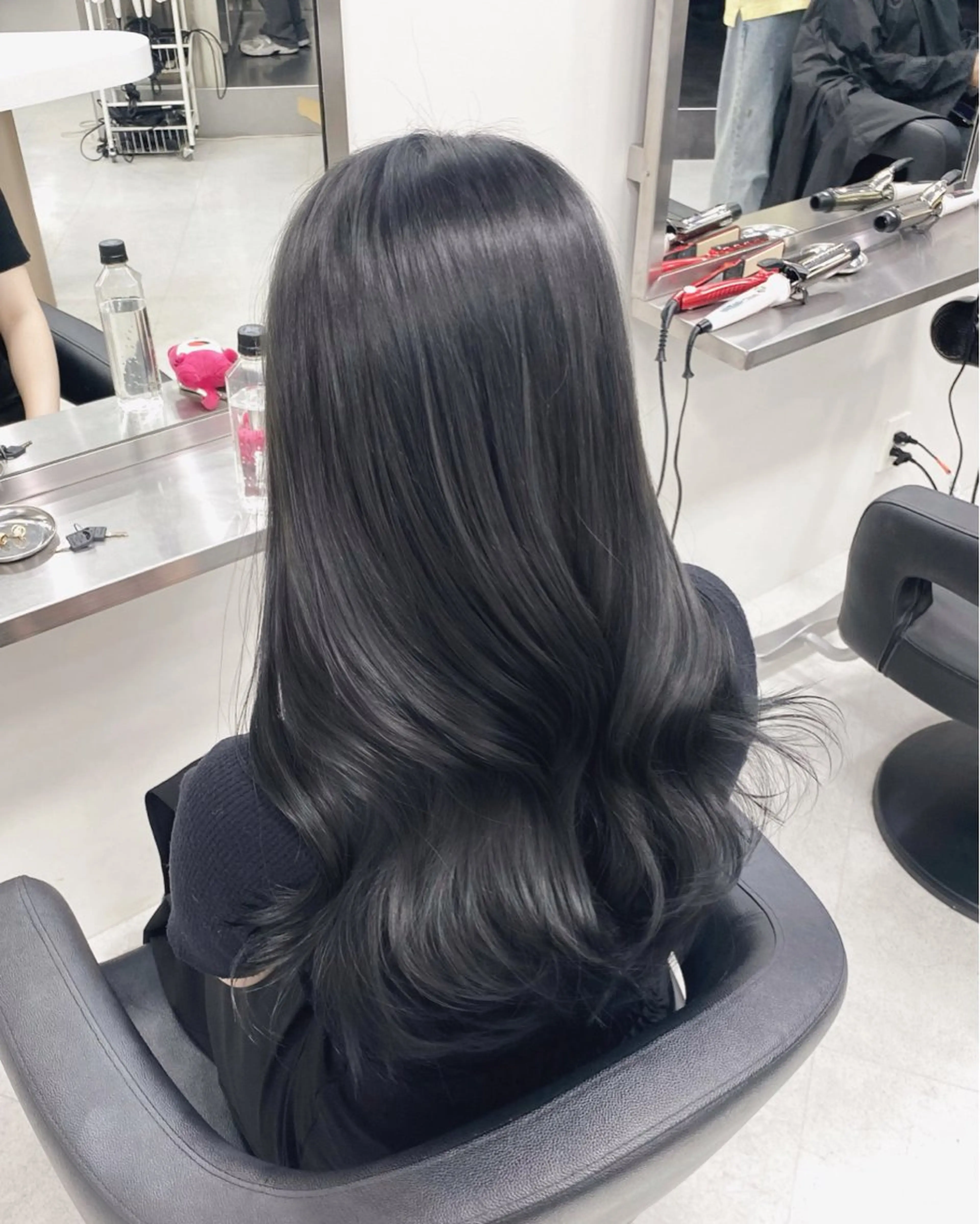 ミディアム カラー ヘアアレンジ ベージュカラー ブリーチ ブラウンカラー 透明感カラー ダブルカラー カット ヘアカラー トリートメント ヘアセット 藤岡 誠也のヘアスタイル