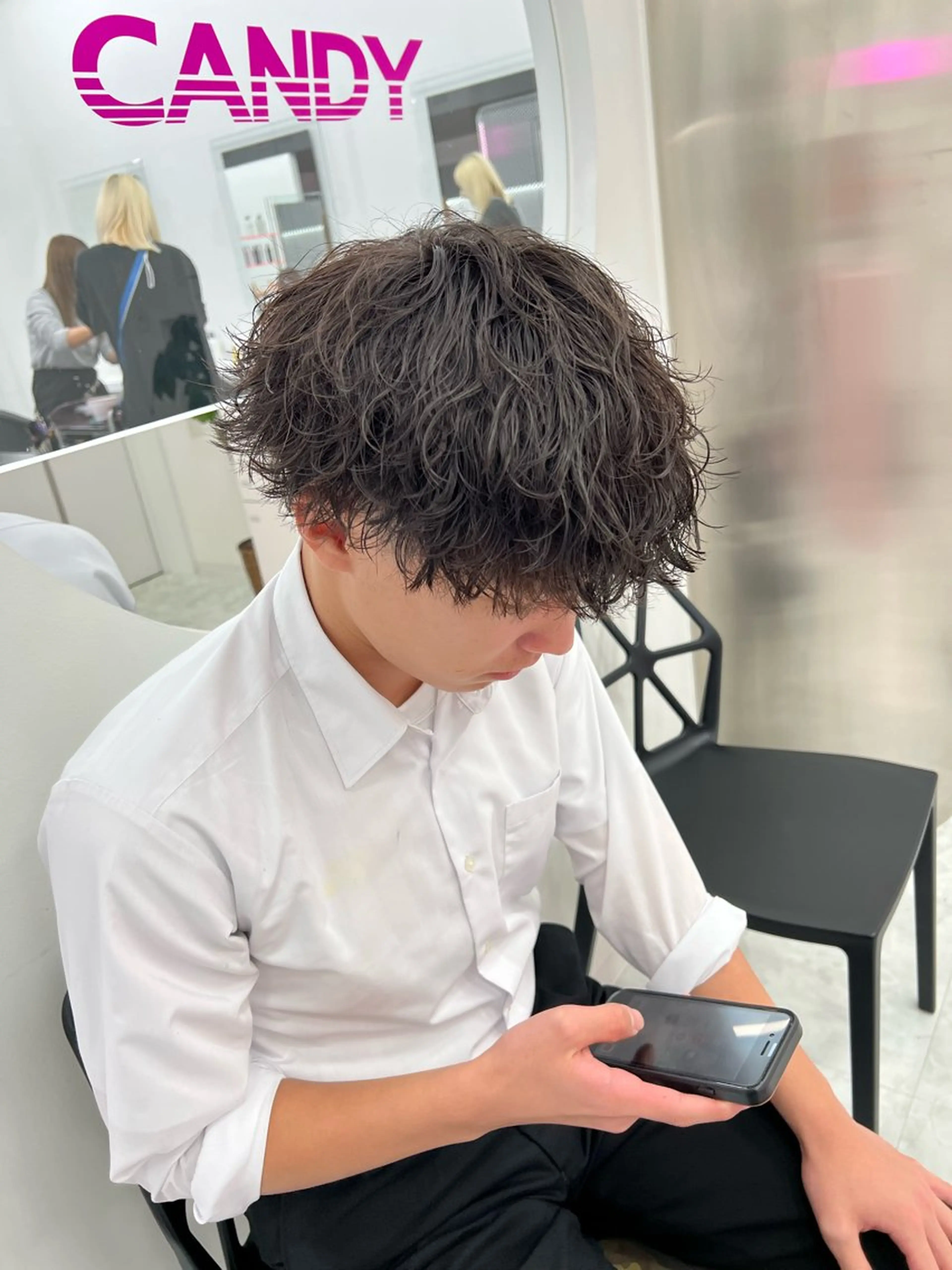 ミディアム パーマ メンズ ミディアムパーマ センターパート メンズ韓国風 韓国マッシュ マッシュウルフ トレンド/レイヤー うる艶🪞CANDYのヘアスタイル