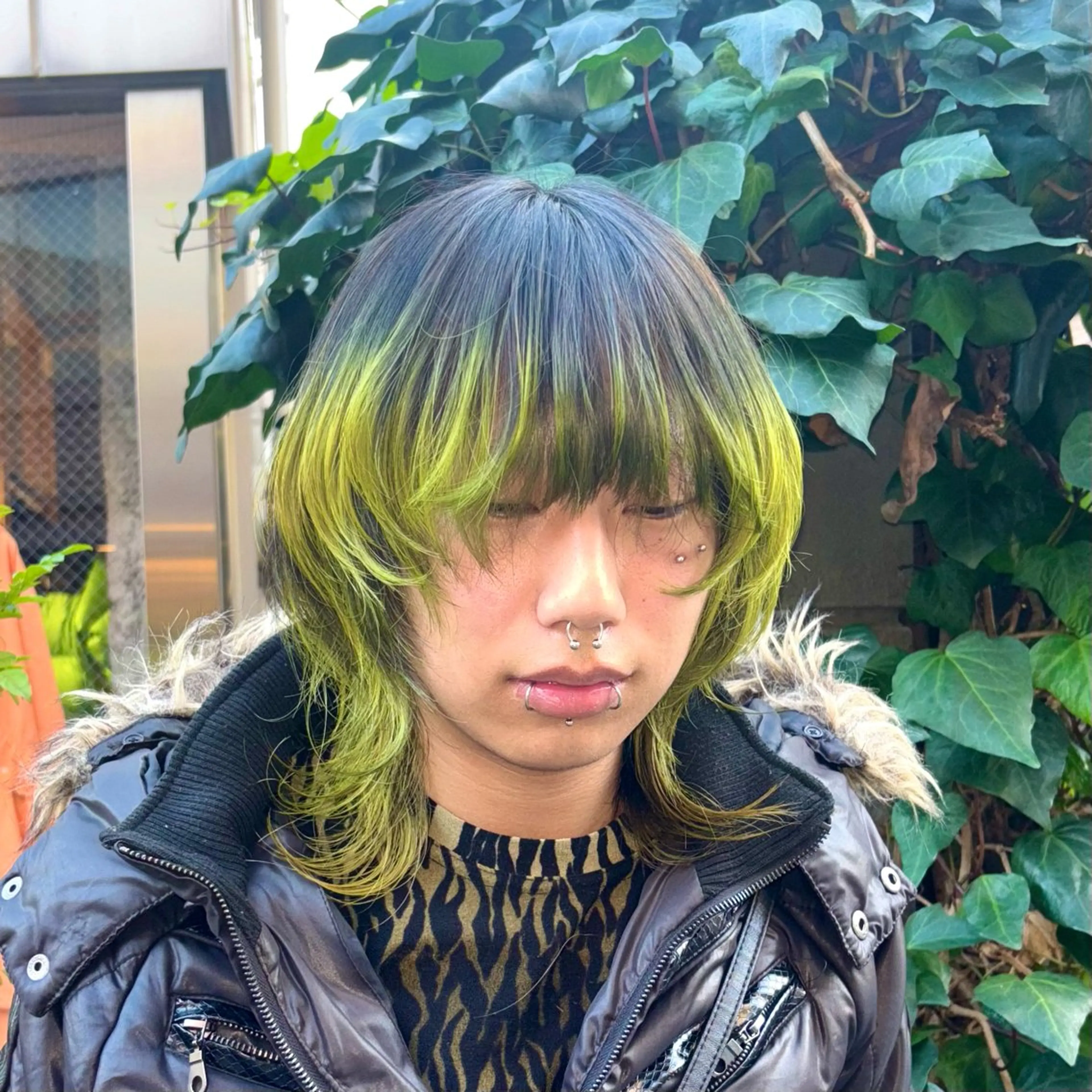 カラー メンズ ヘアカラー トリートメント 🍎ハイトーン/ 透明感カラー🍎リオのヘアスタイル