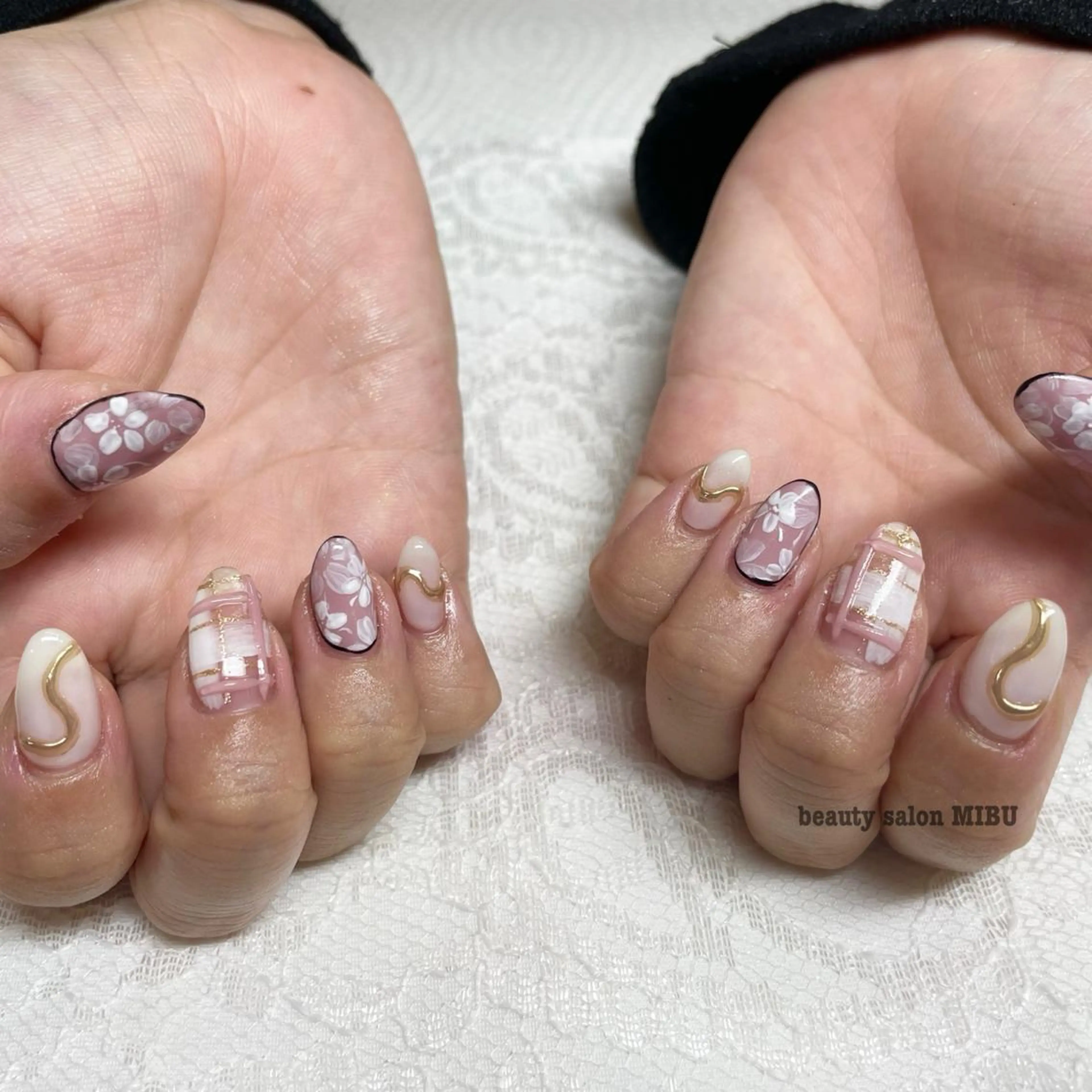 ネイル Sunny.Roa fujiのネイルデザイン