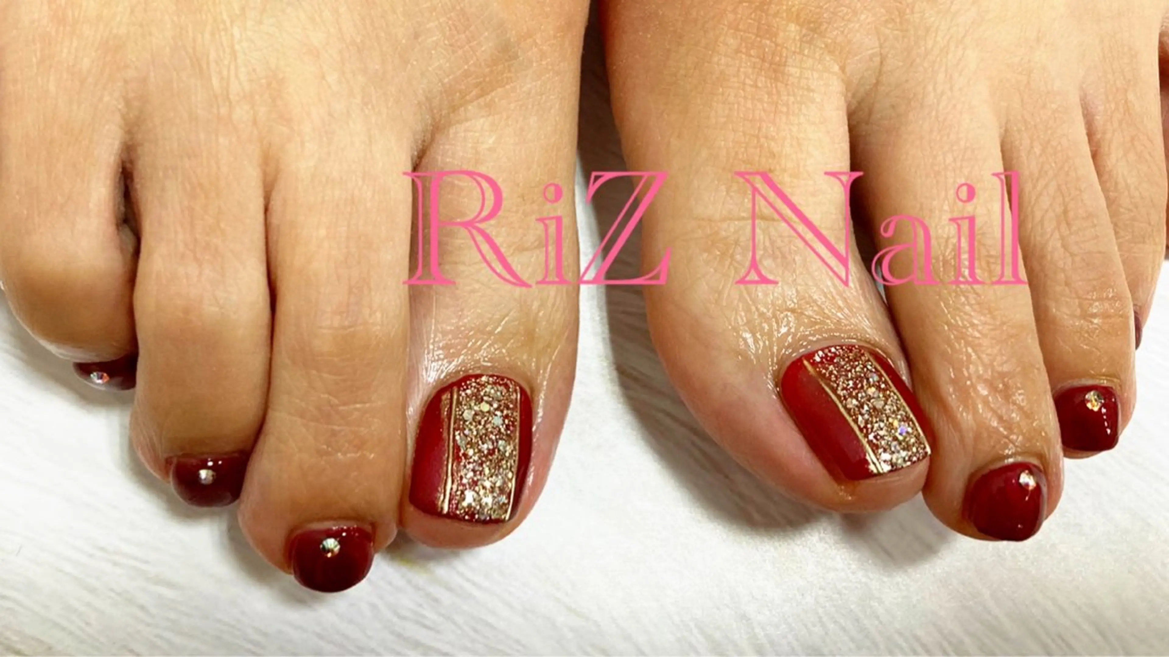ネイル アートネイル 赤色 RiZ nail salonのネイルデザイン