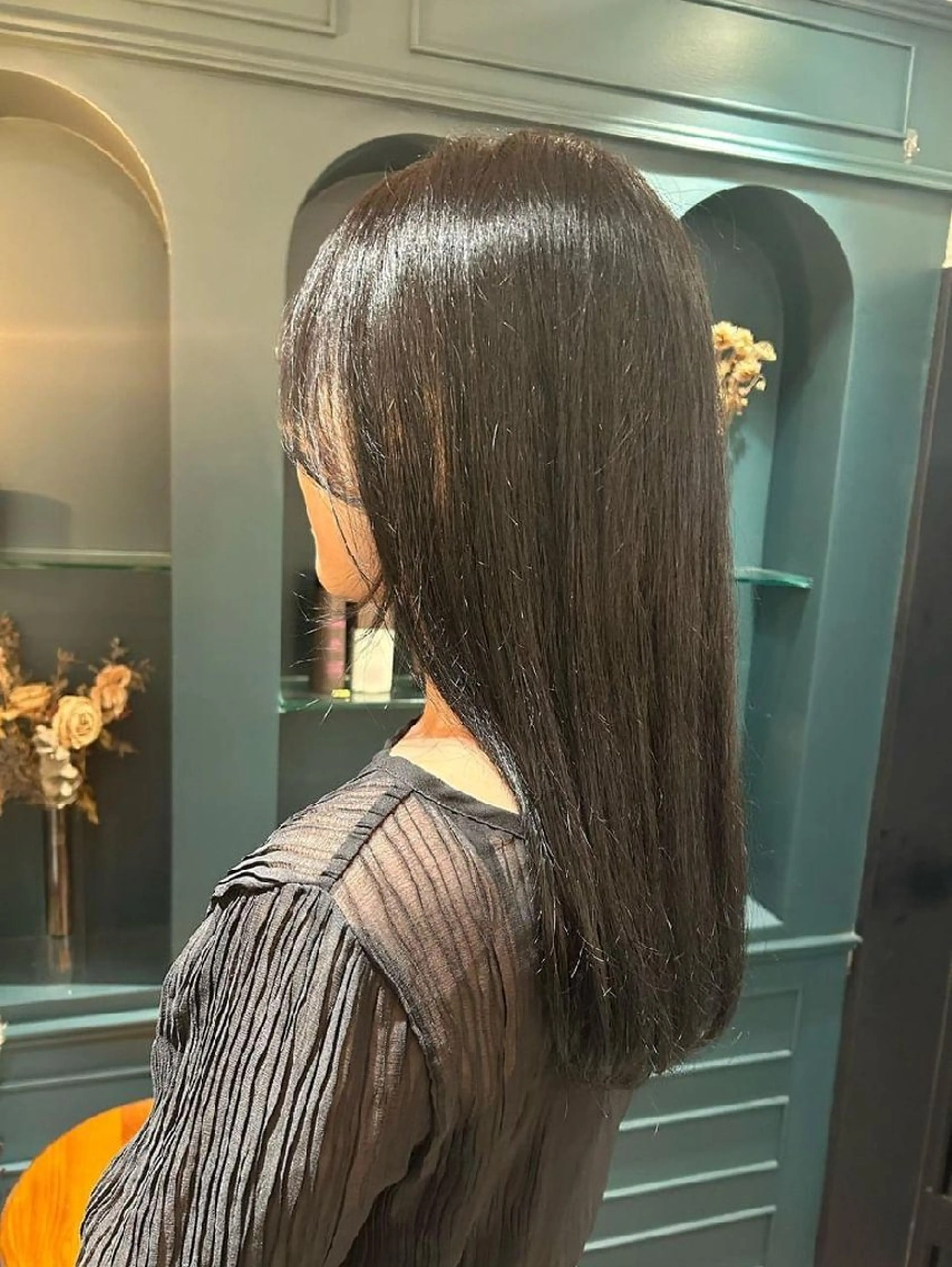カラー セミロング 透明感カラー ヘアカラー momo 🌷のヘアスタイル
