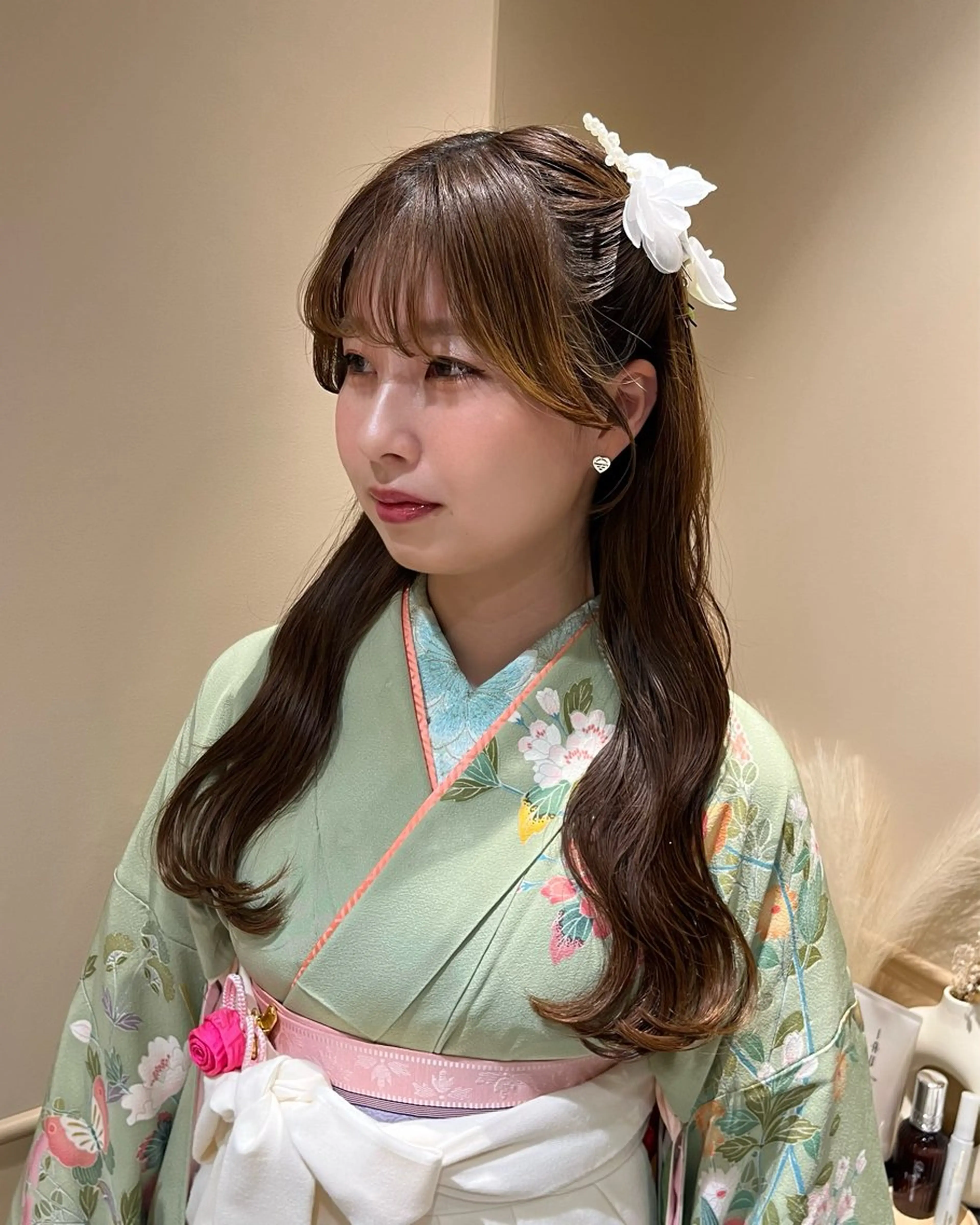 ロング ヘアアレンジ 卒業式のヘアスタイル 🫧tomoka 透明感カラー🫧のヘアスタイル