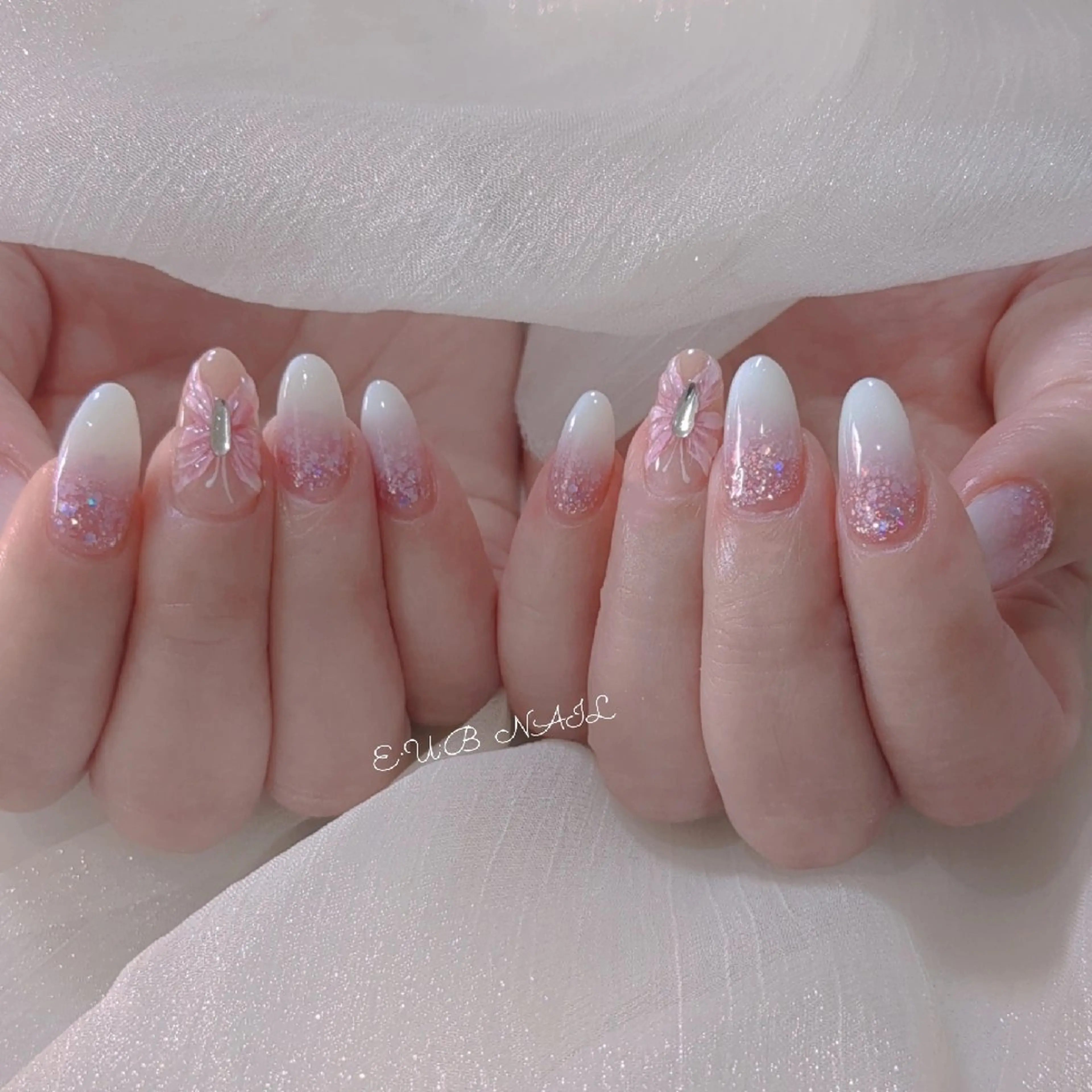 ネイル ハンドネイル E·U·B ネイル所属・横浜市中区曙町 E·U·Bネイルのネイルデザイン