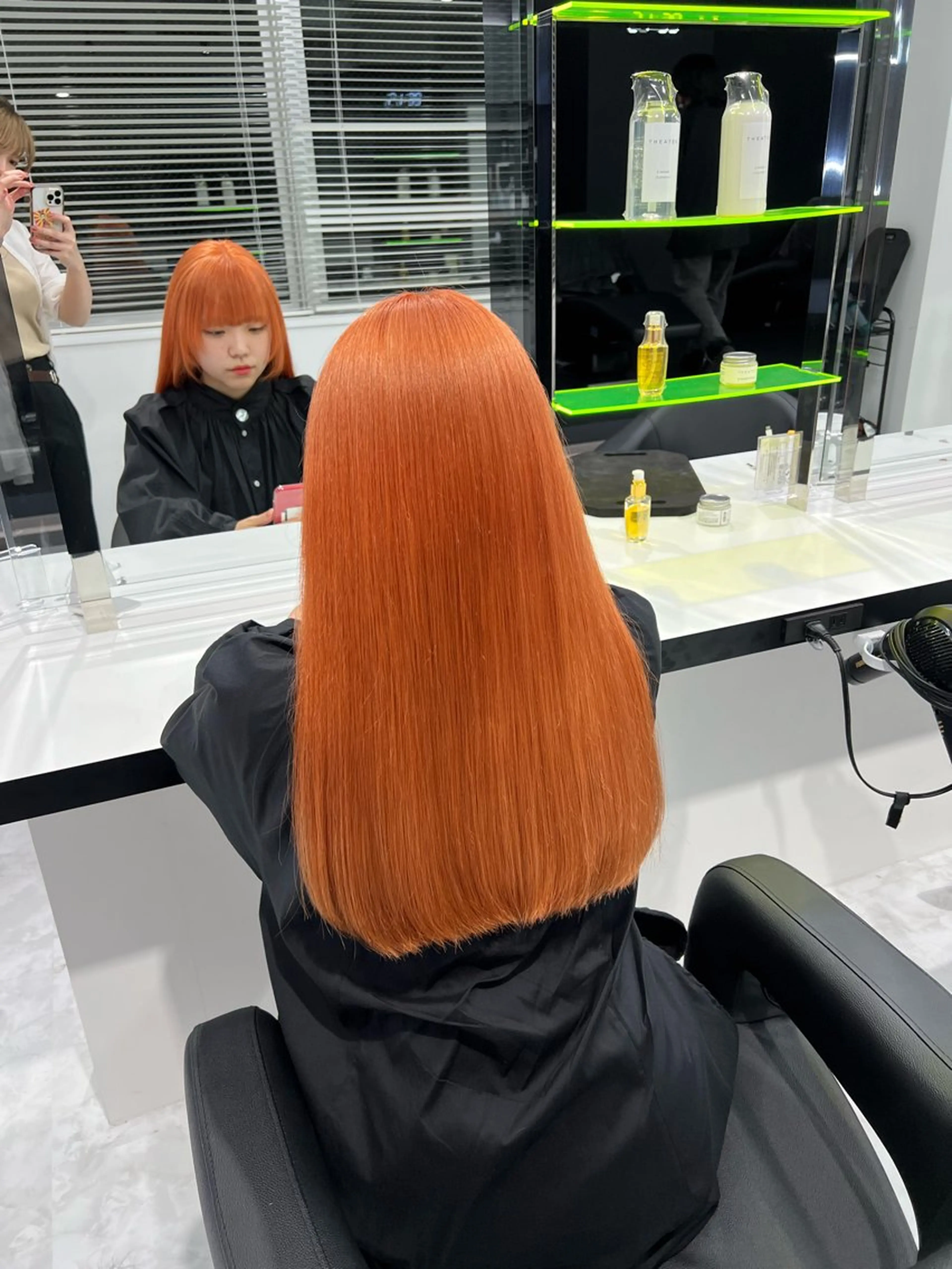 ミディアム カラー ヘアカラー トリートメント ヘッドスパ ヘアセット お客様満足No.1 🌈Neneのヘアスタイル