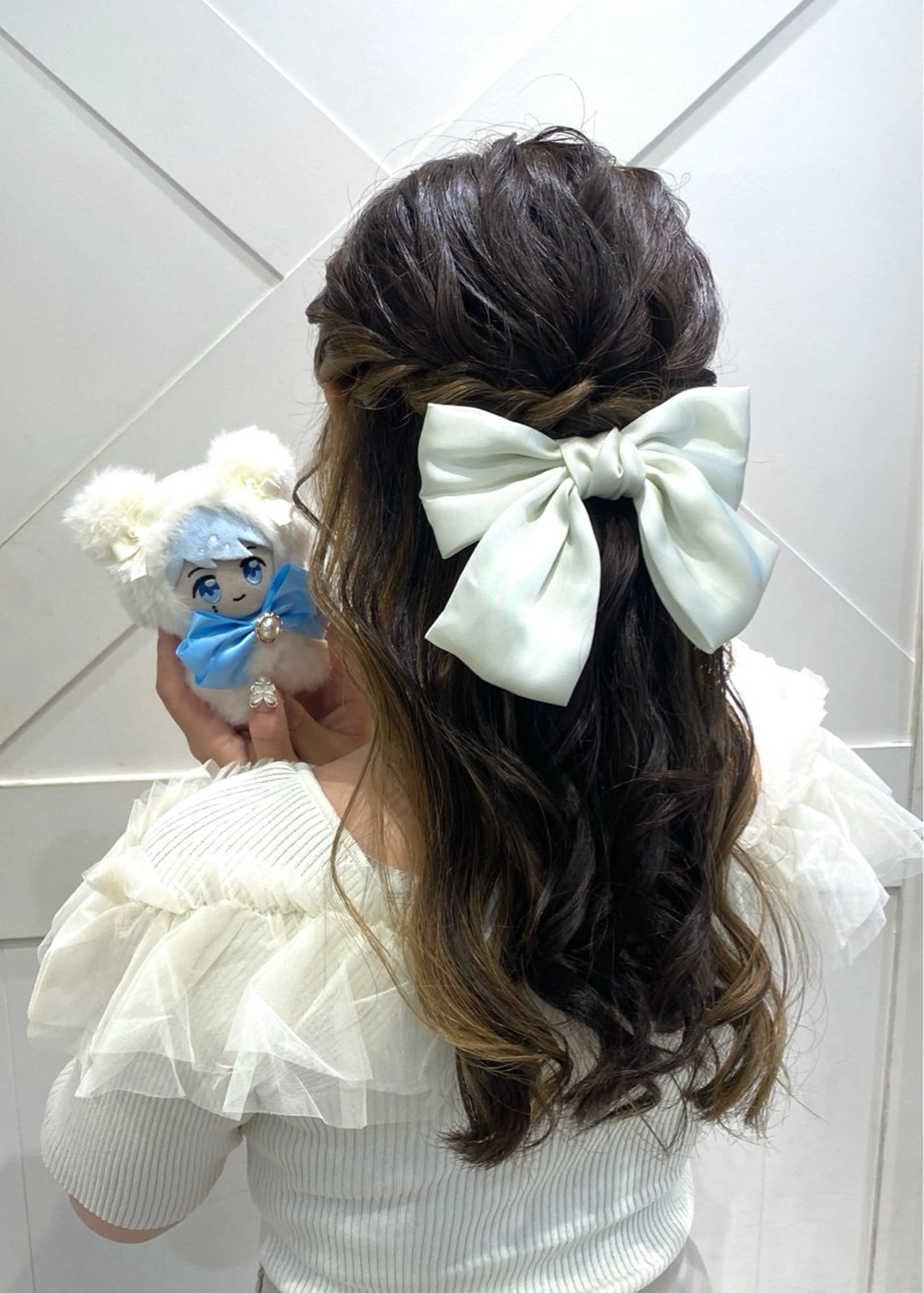 ヘアアレンジ ヘアセット 💙mai🫧 艶髪縮毛矯正のヘアスタイル