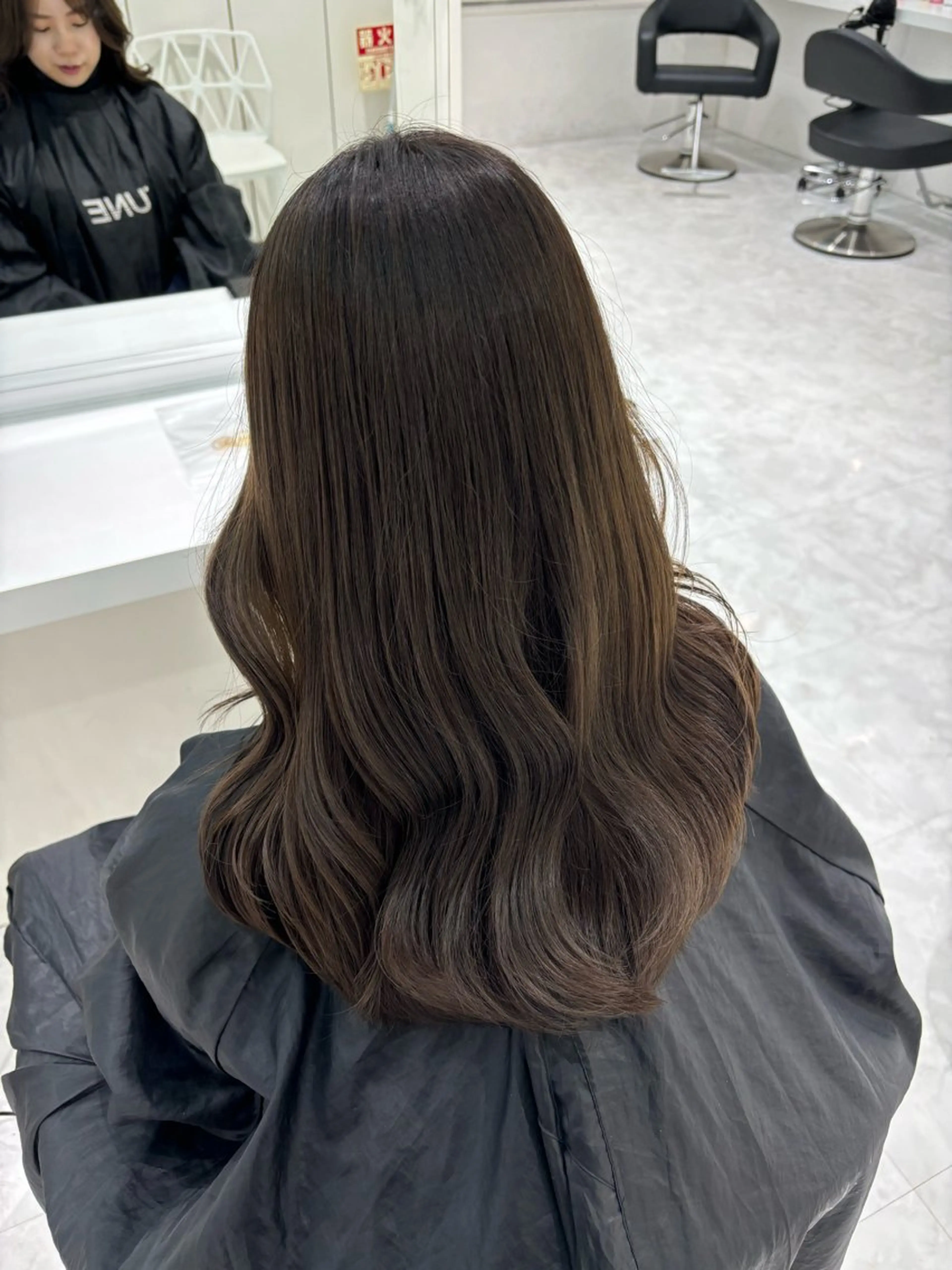 セミロング ヘアカラー トリートメント ヘアセット 都内1優しい🤍透明 感カラー🤍サツキのヘアスタイル