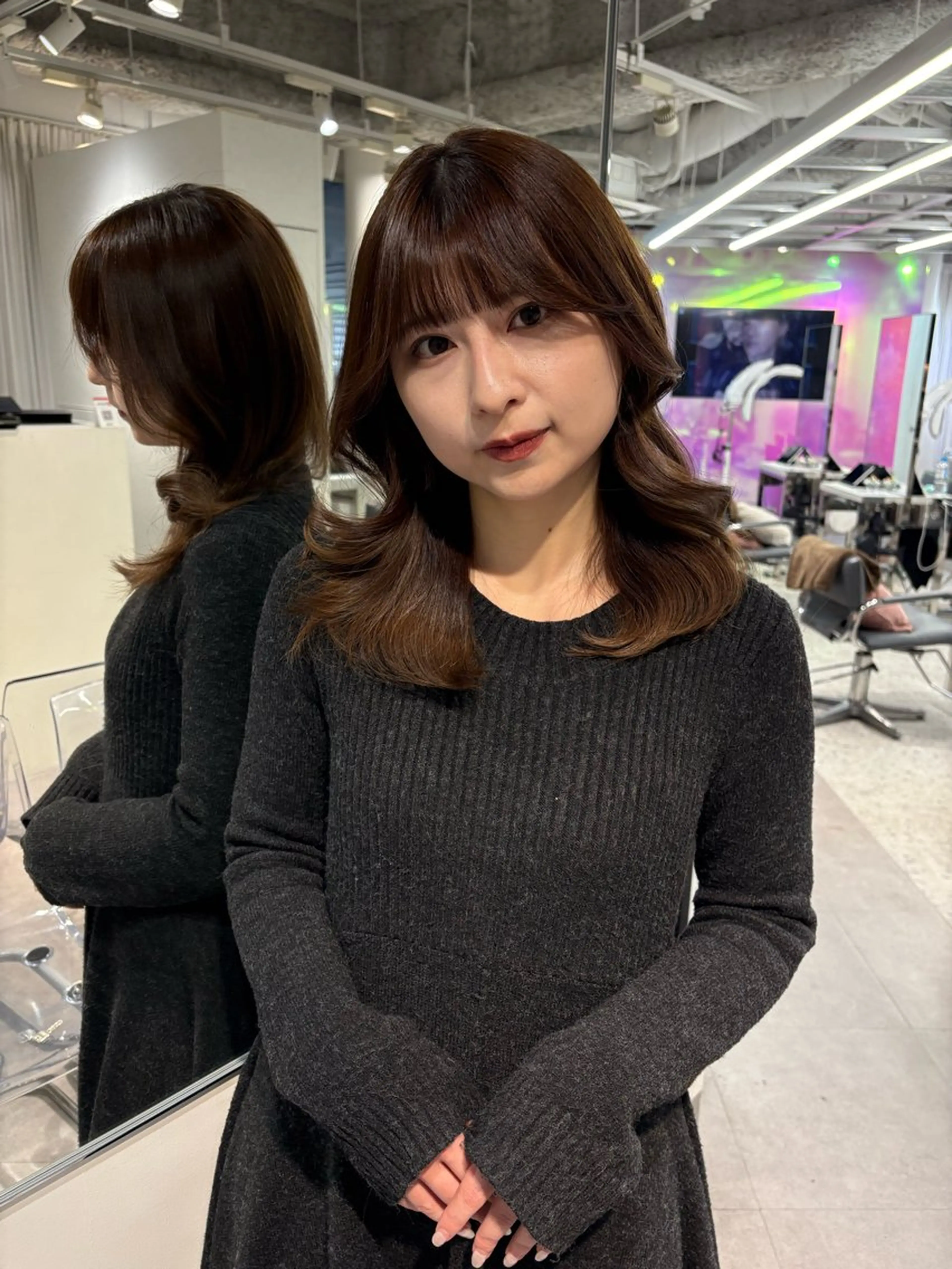 セミロング くびれヘア MEI🎀つやカラー 🎀レイヤー🎀渋谷のヘアスタイル
