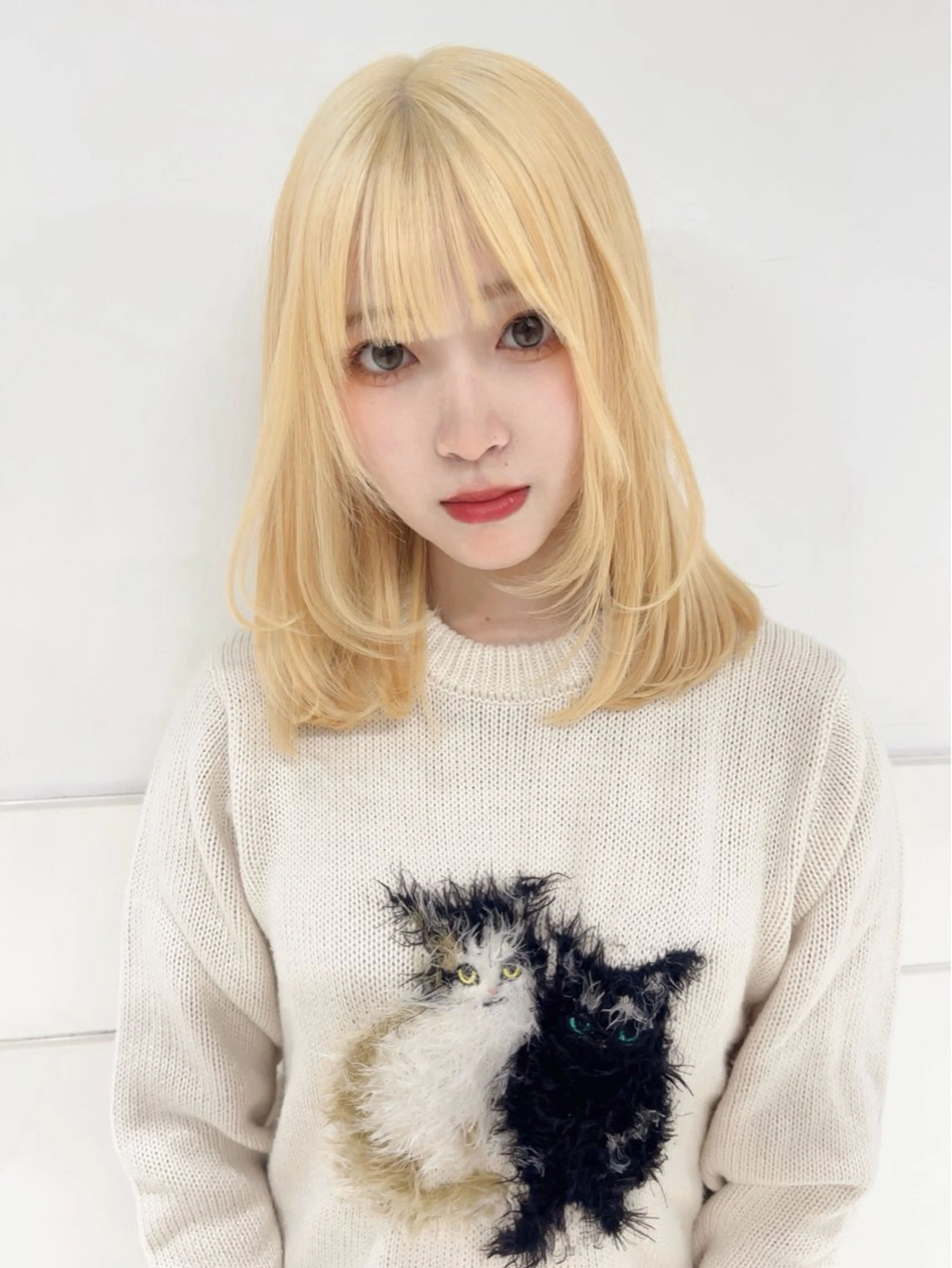 ミディアム カラー ブロンド りおな/エクステ /ミルクティーカラーのヘアスタイル