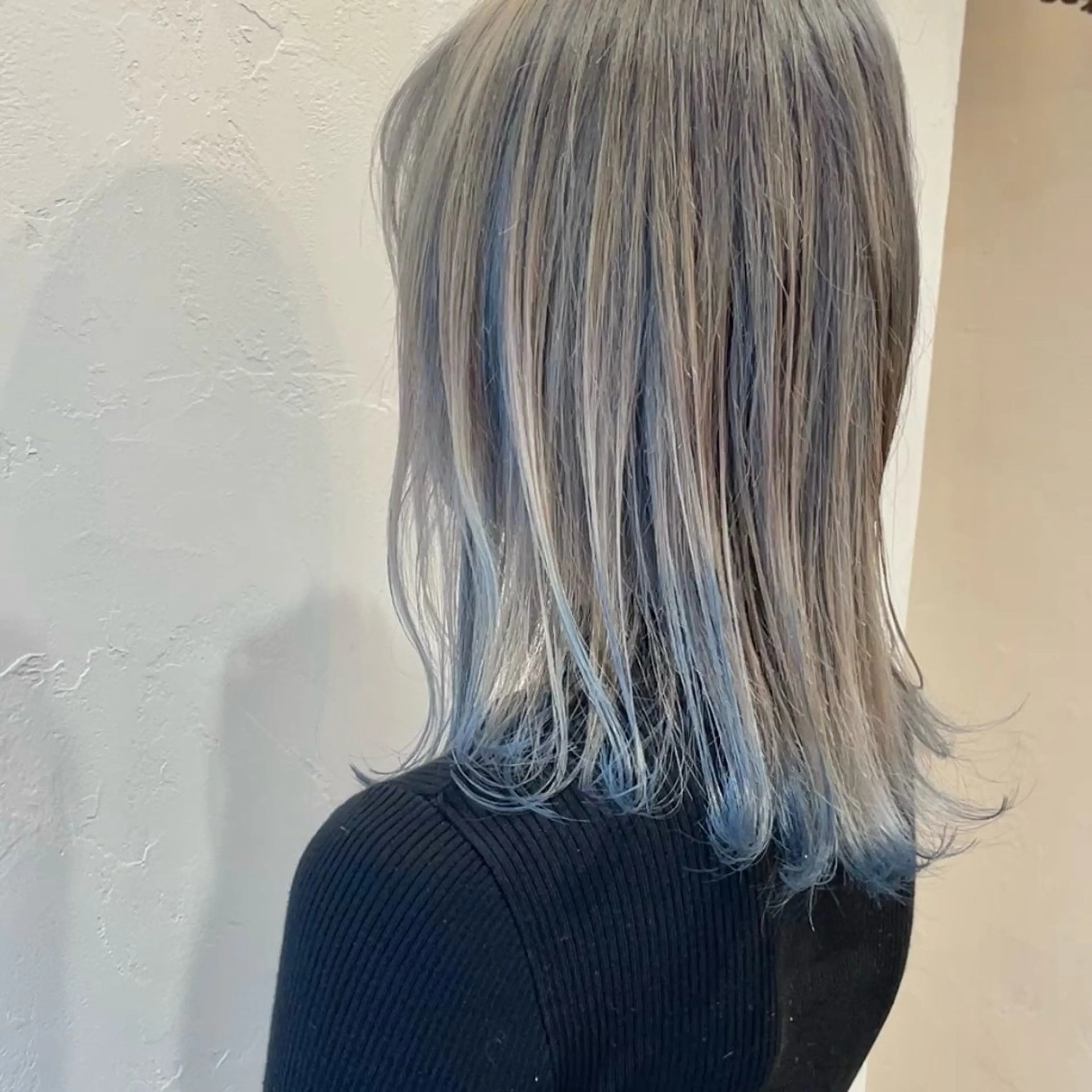 セミロング カラー Beronica所属・beronica ベロニカのヘアスタイル