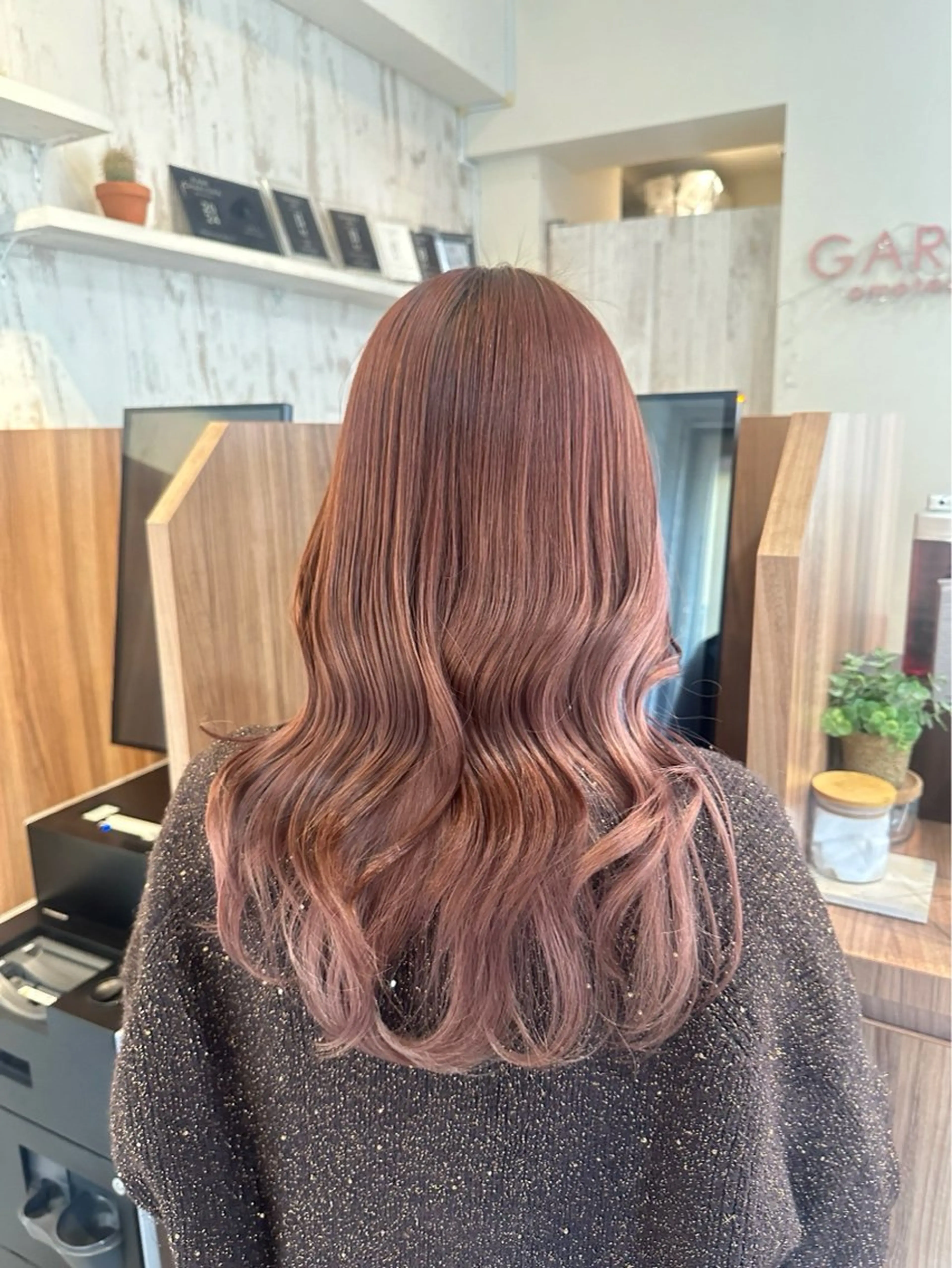 セミロング カラー 🎀asumi/透明 感/艶カラー🎀✨のヘアスタイル