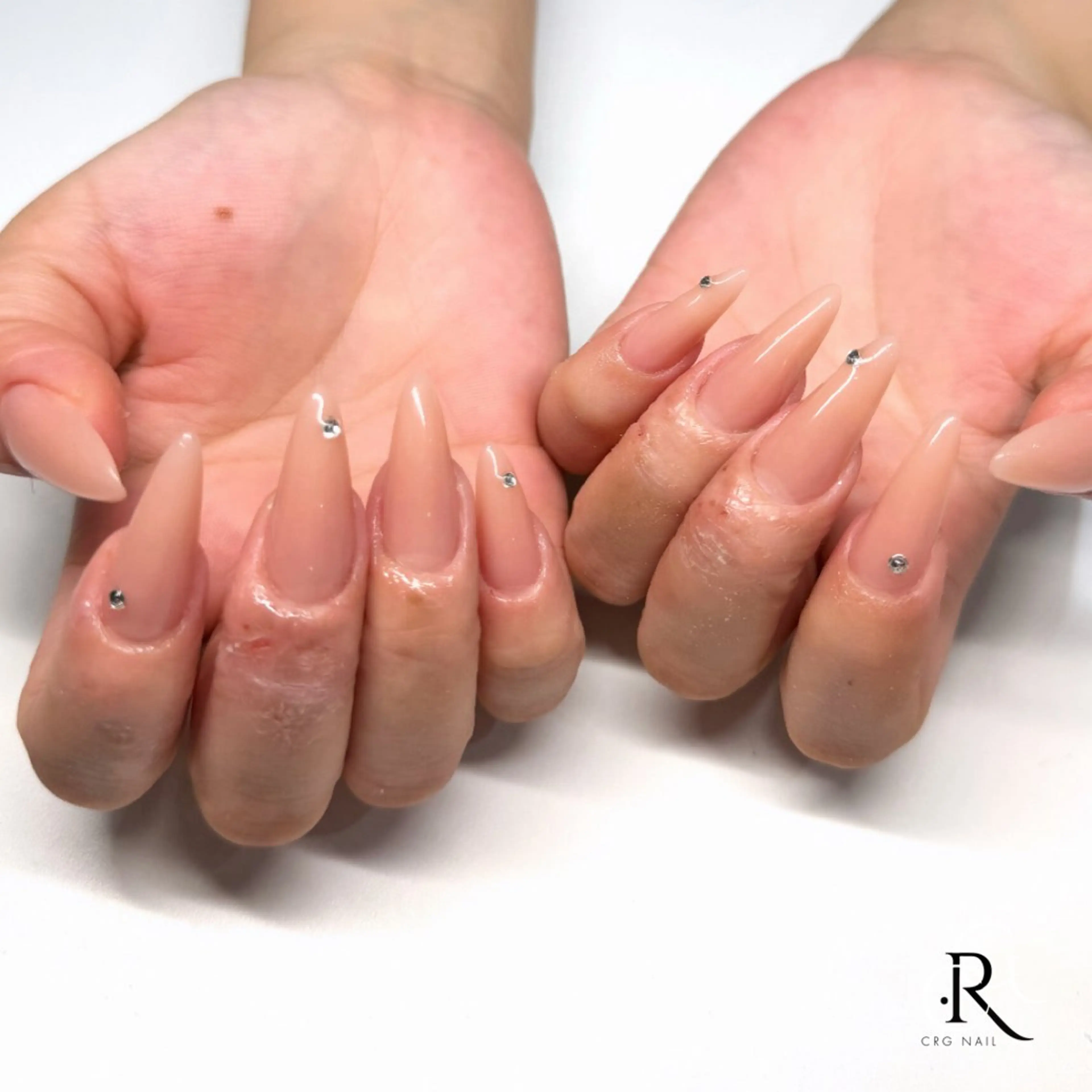 ネイル ピンク ピンクベージュ ハンドネイル 美フォルム✨ CRG　RURIのネイルデザイン