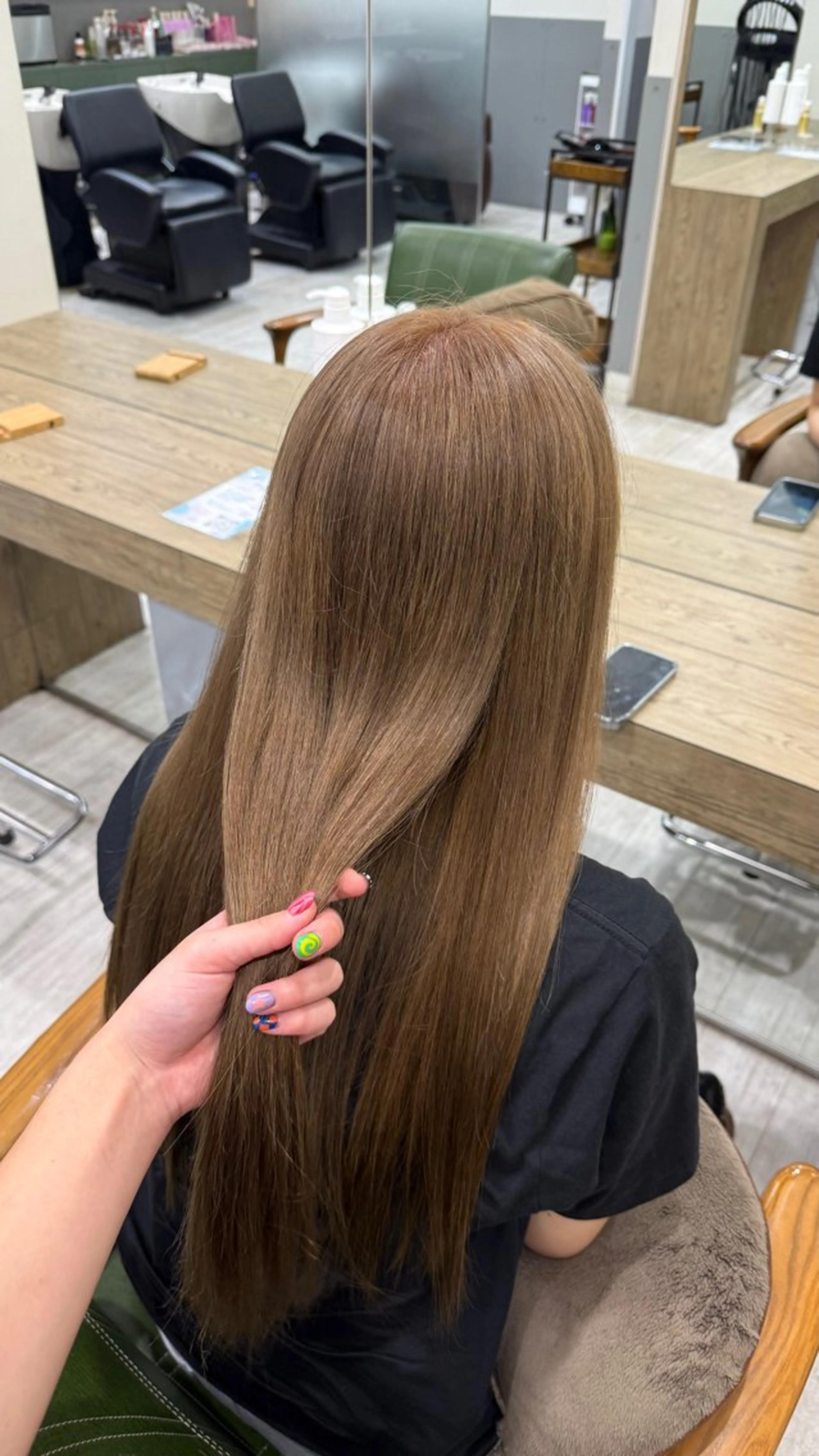 ロング 外国人風カラー 韓国風ヘア 似合わせカット トリートメント Hair&beauty the B  岡崎店所属・磯貝七海/カラー /ブリーチ/縮毛矯正のヘアスタイル