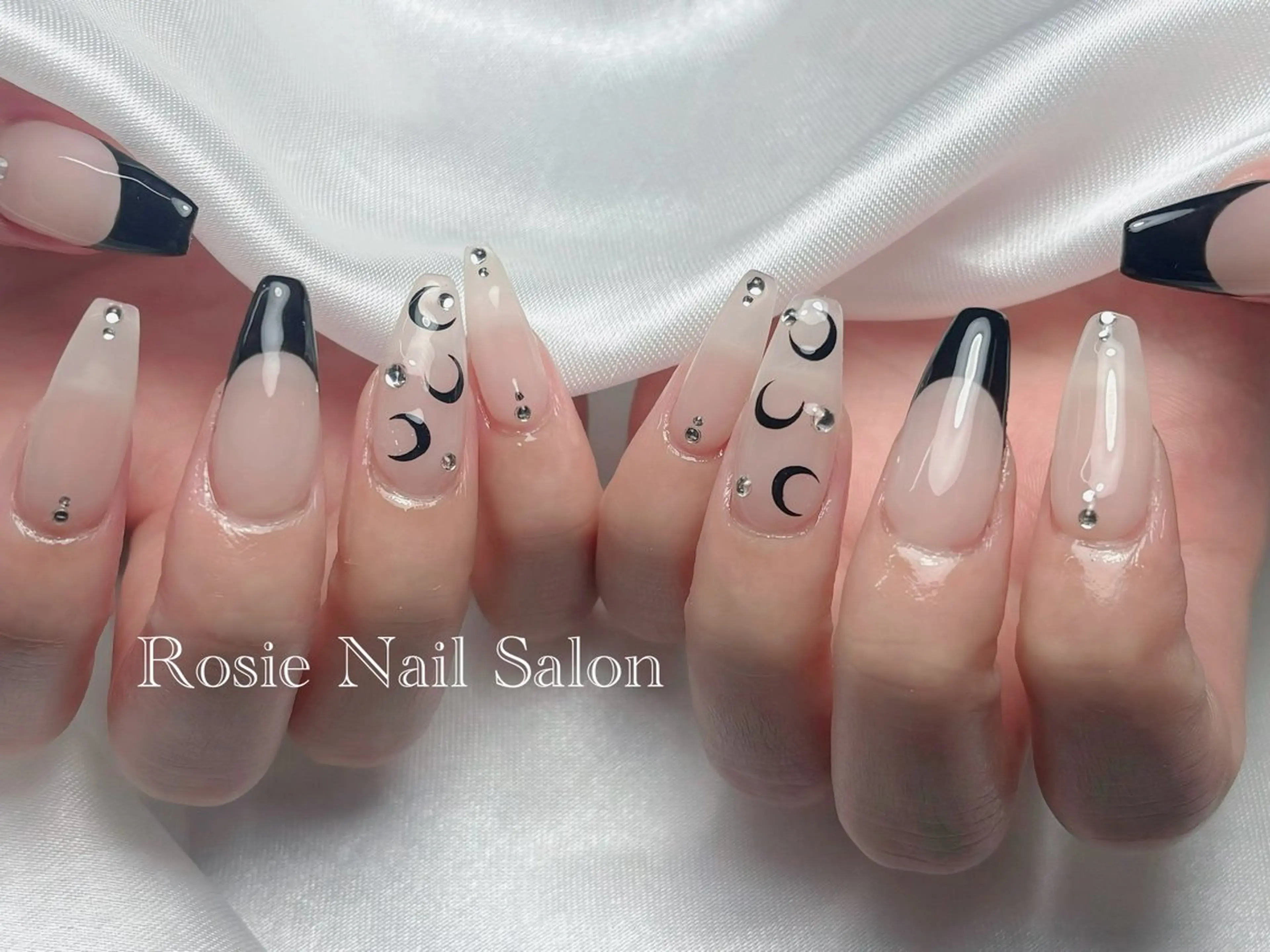 ネイル Rosie Nail サロン南越谷のネイルデザイン