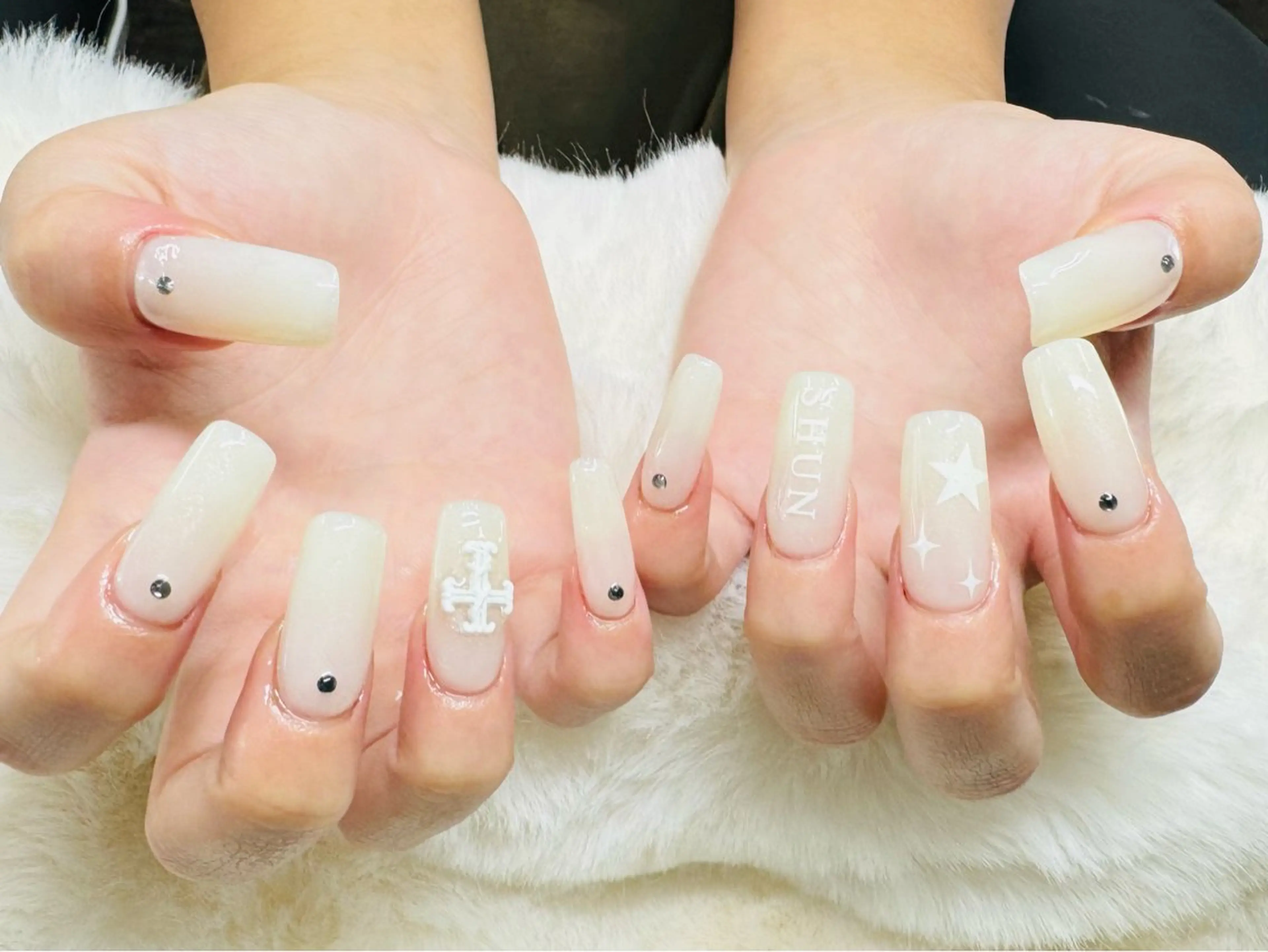 ネイル sakura09.nail所属・サクラ09 サクラ09のネイルデザイン