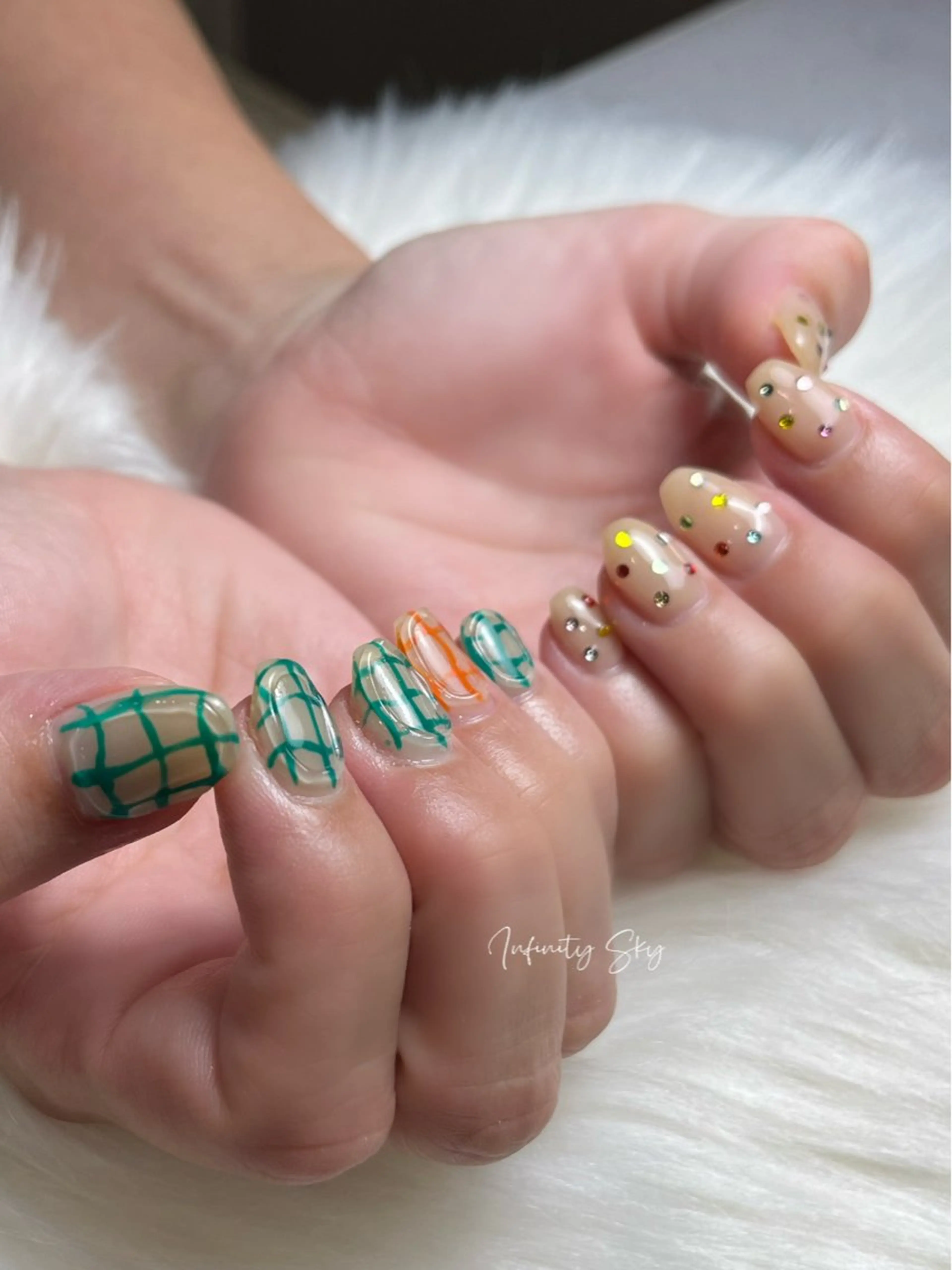 ネイル infinity skyのネイルデザイン