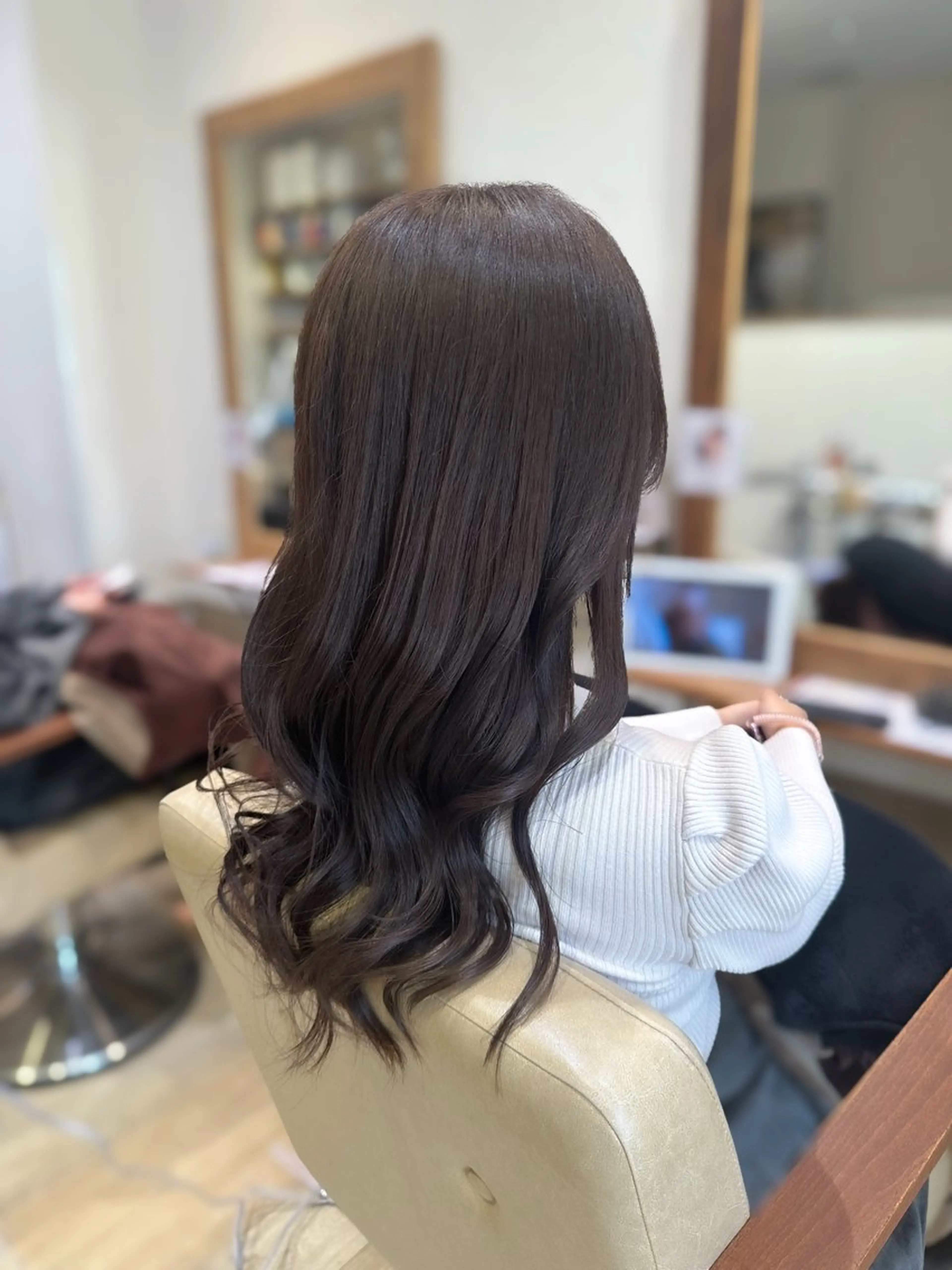 ロング ヘアカラー トリートメント ブリーチなしカラー RURI🩵のヘアスタイル