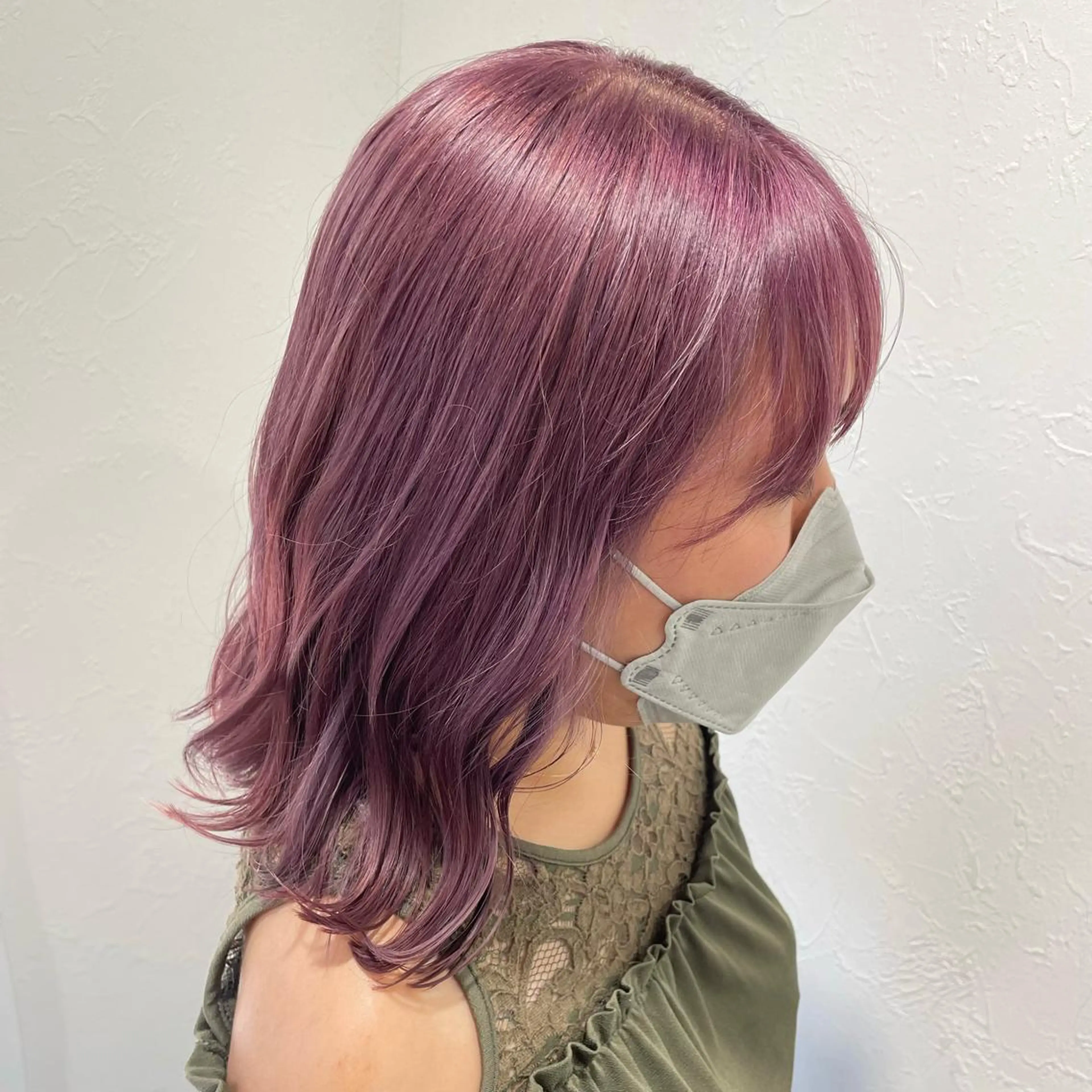 セミロング カラー IwAsh  大和駅店所属・shiho .のヘアスタイル