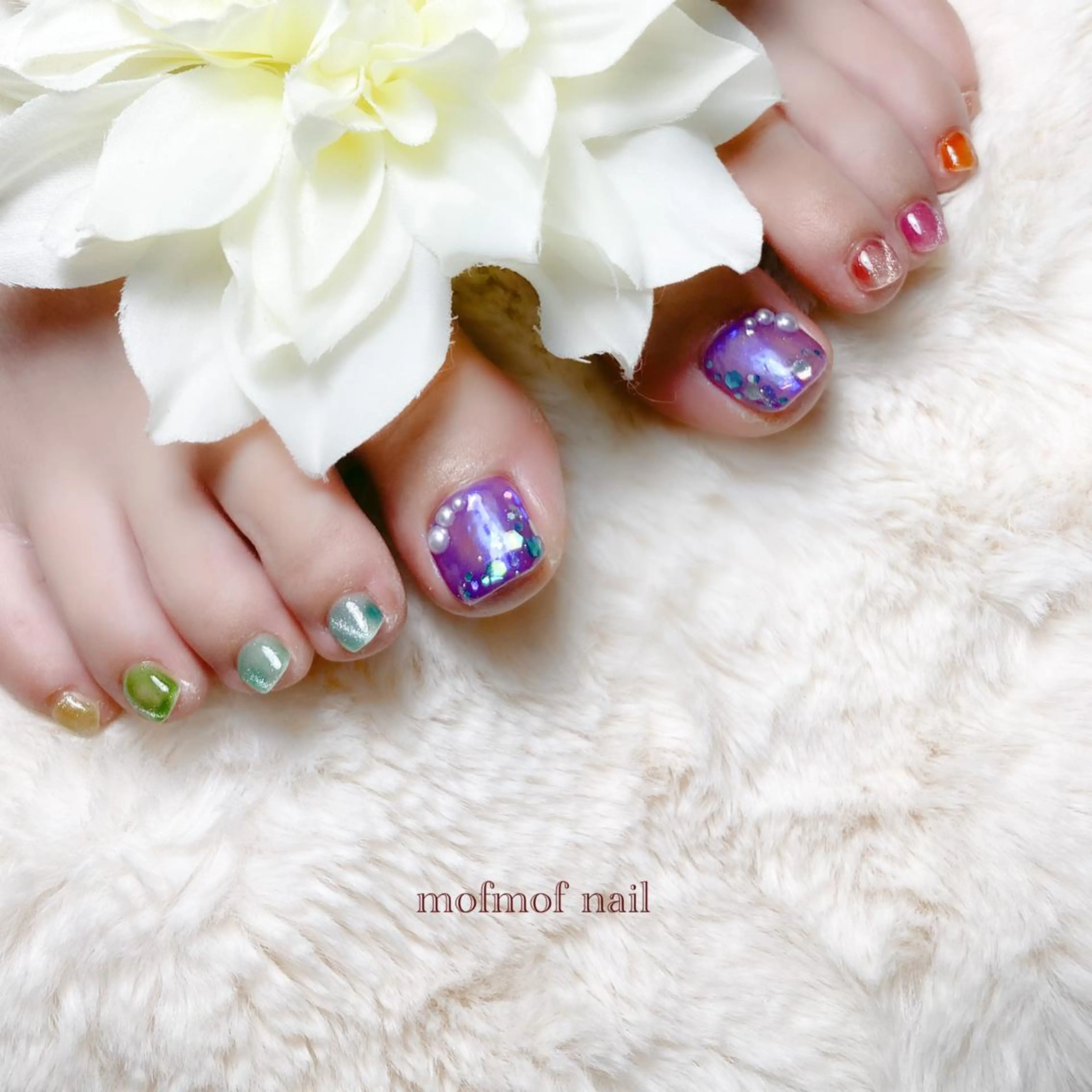 ネイル フットネイル 氷ネイル・うるうるネイル フットネイル mofmofnail 🌿shimizuのネイルデザイン