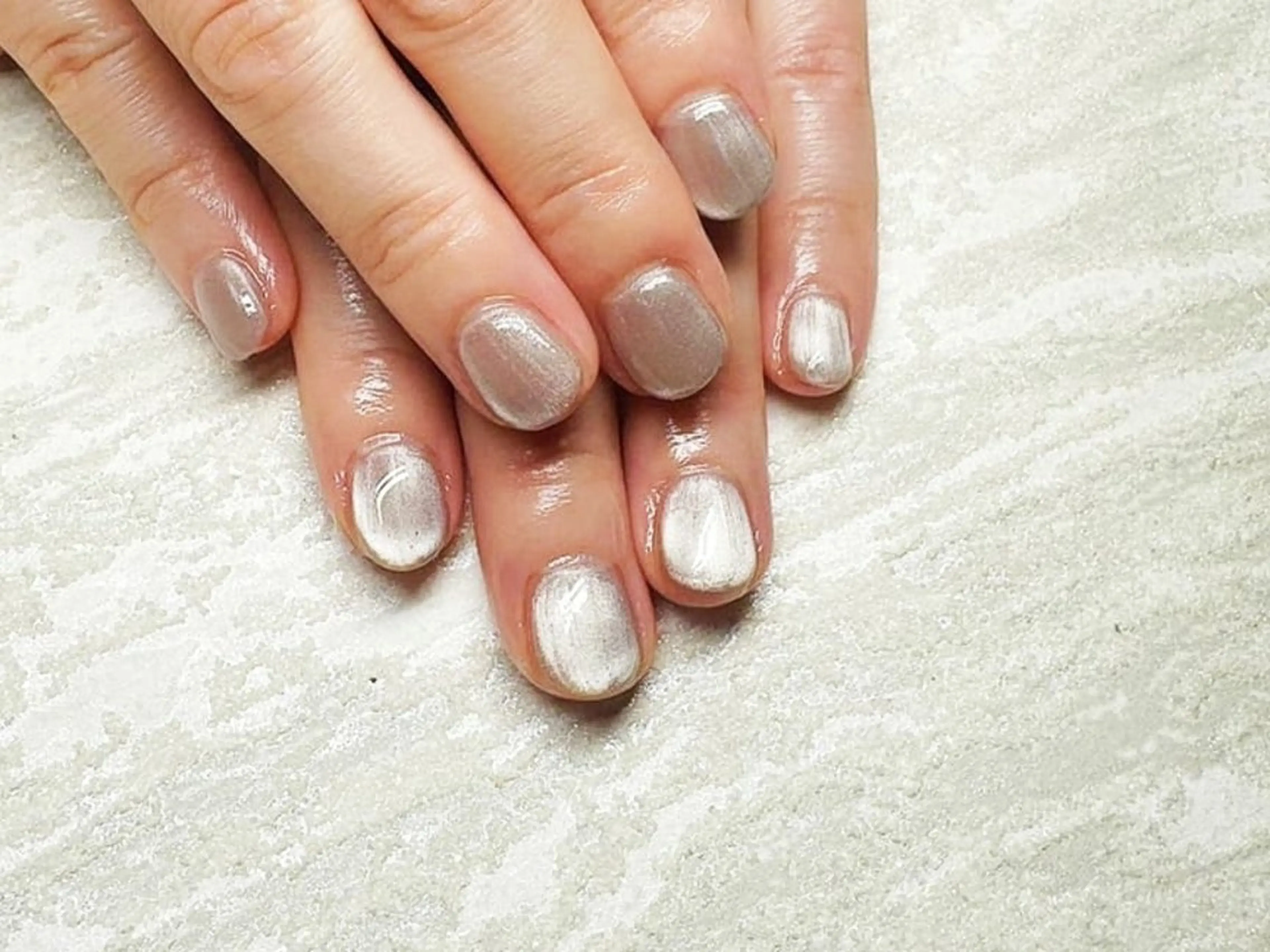ネイル アートネイル マグネットネイル 持ち込み ニュアンスネイル ワンカラーネイル ハンドネイル JULIE NAILのネイルデザイン