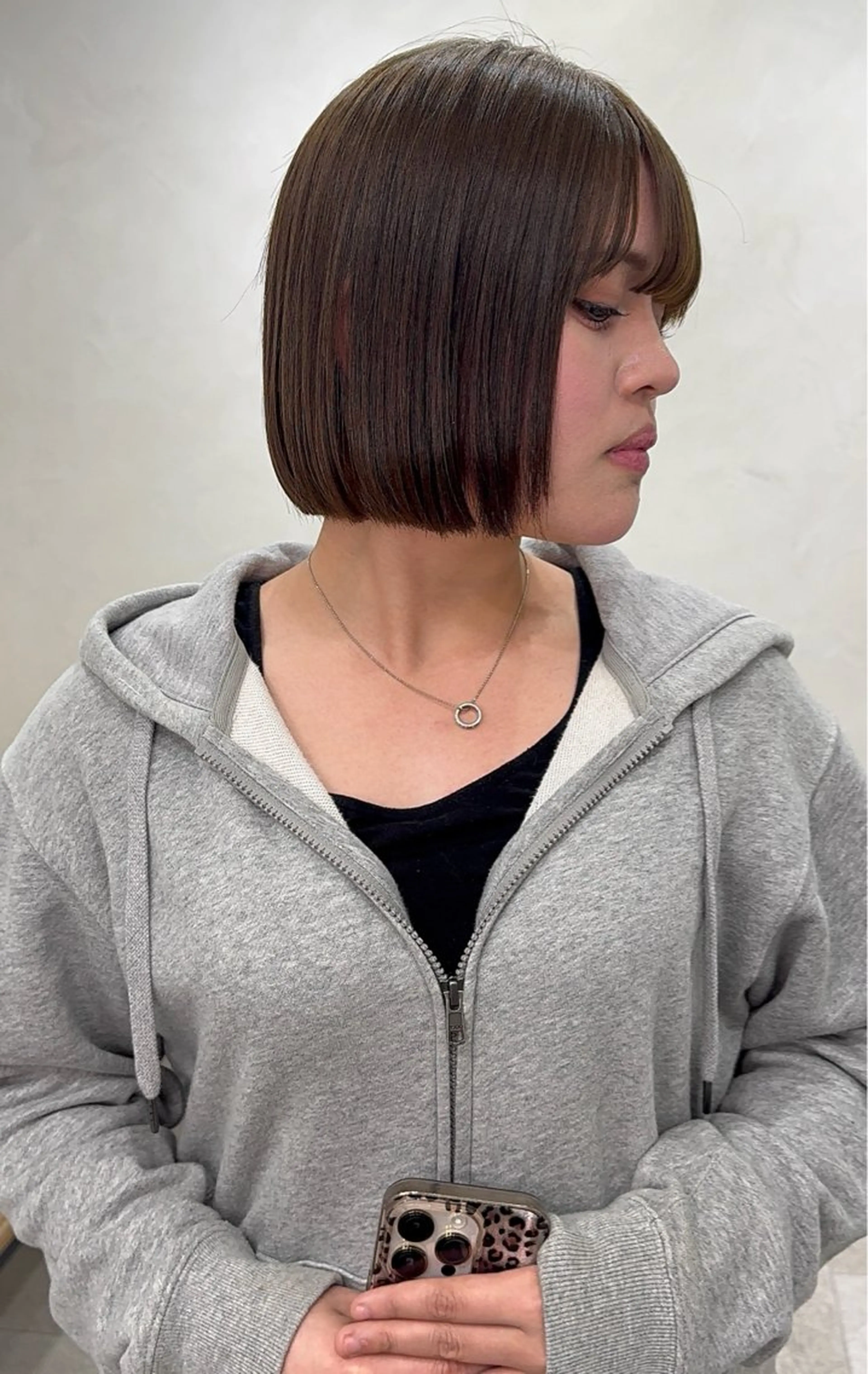 ショート 尾形 日和のヘアスタイル