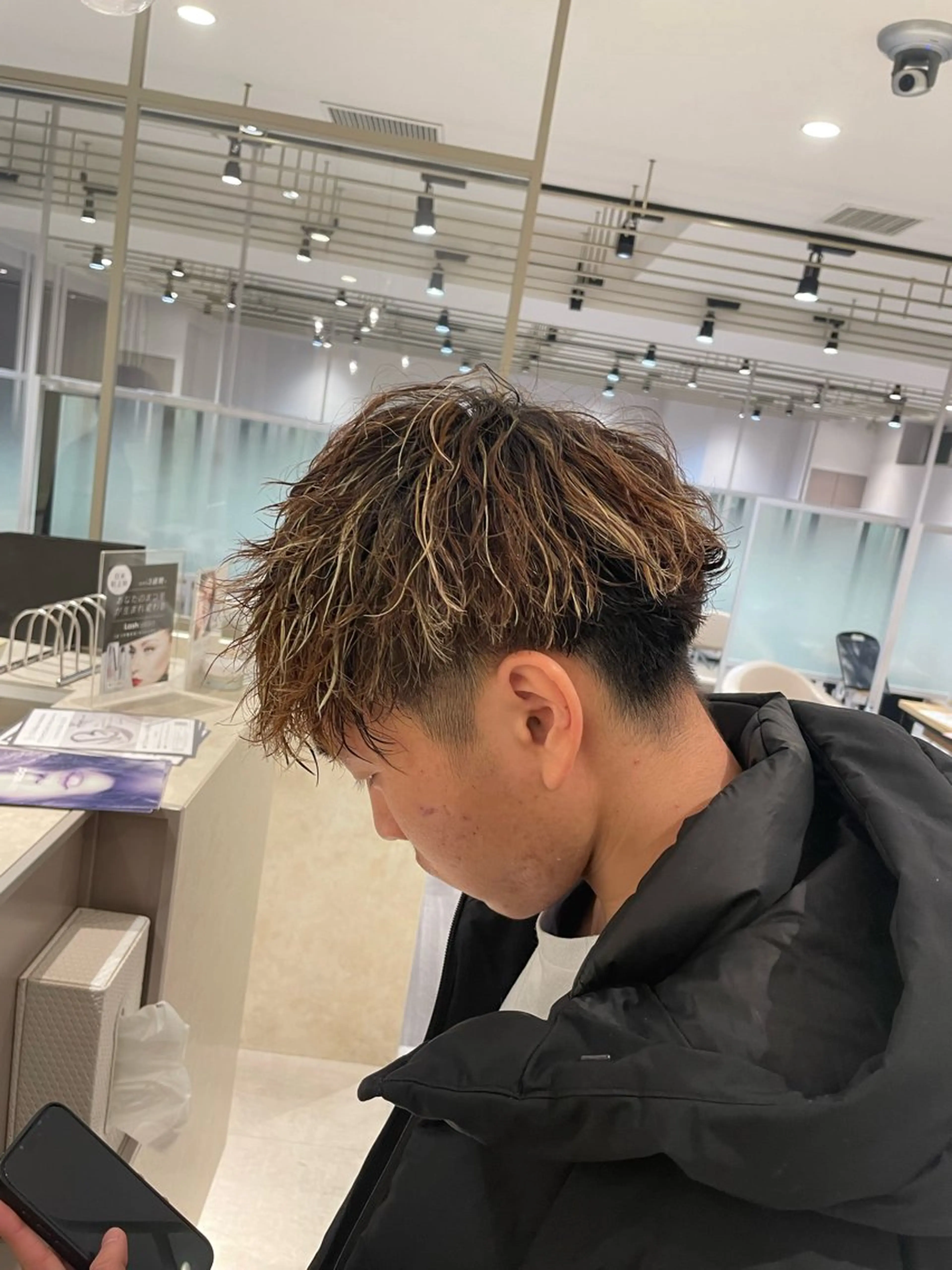 ショート カラー メンズ EARTHセンター南店所属・宮澤 理久のヘアスタイル