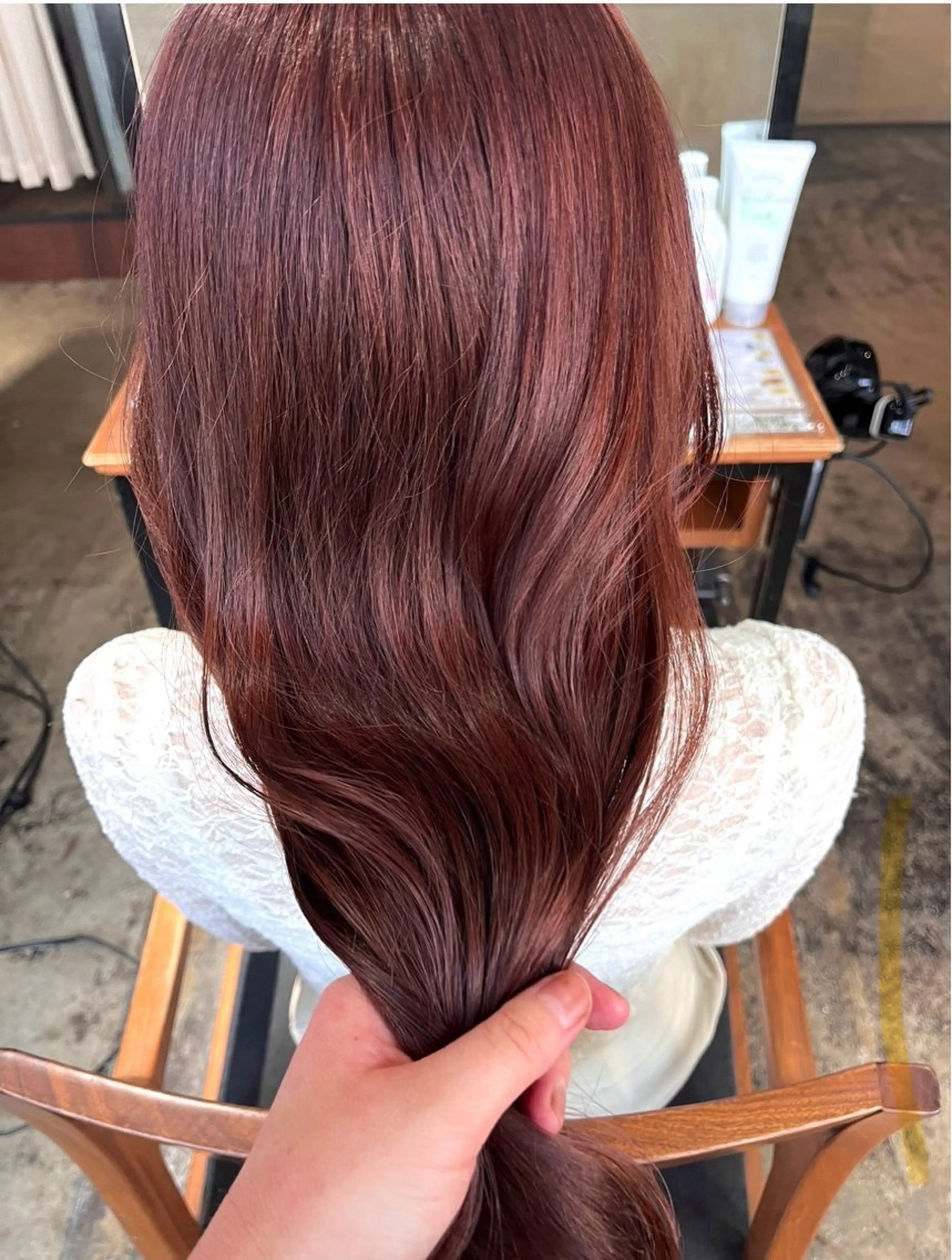 ロング カラー ブラウンカラー ピンクカラー ピンクブラウン ヘアカラー トリートメント 暖色/まろベージュ/ シカタユウカのヘアスタイル
