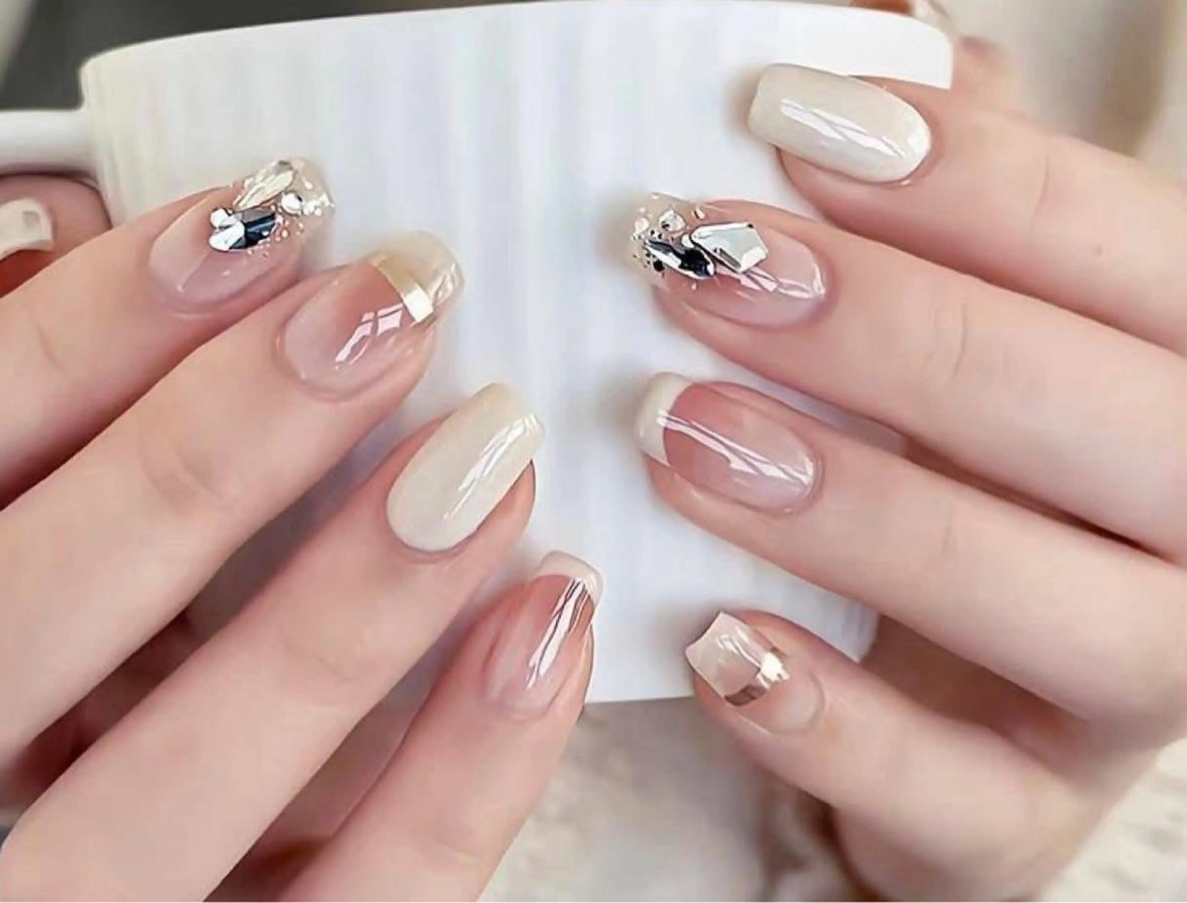 ネイル ハンドネイル Rose Ana.Chuoのネイルデザイン