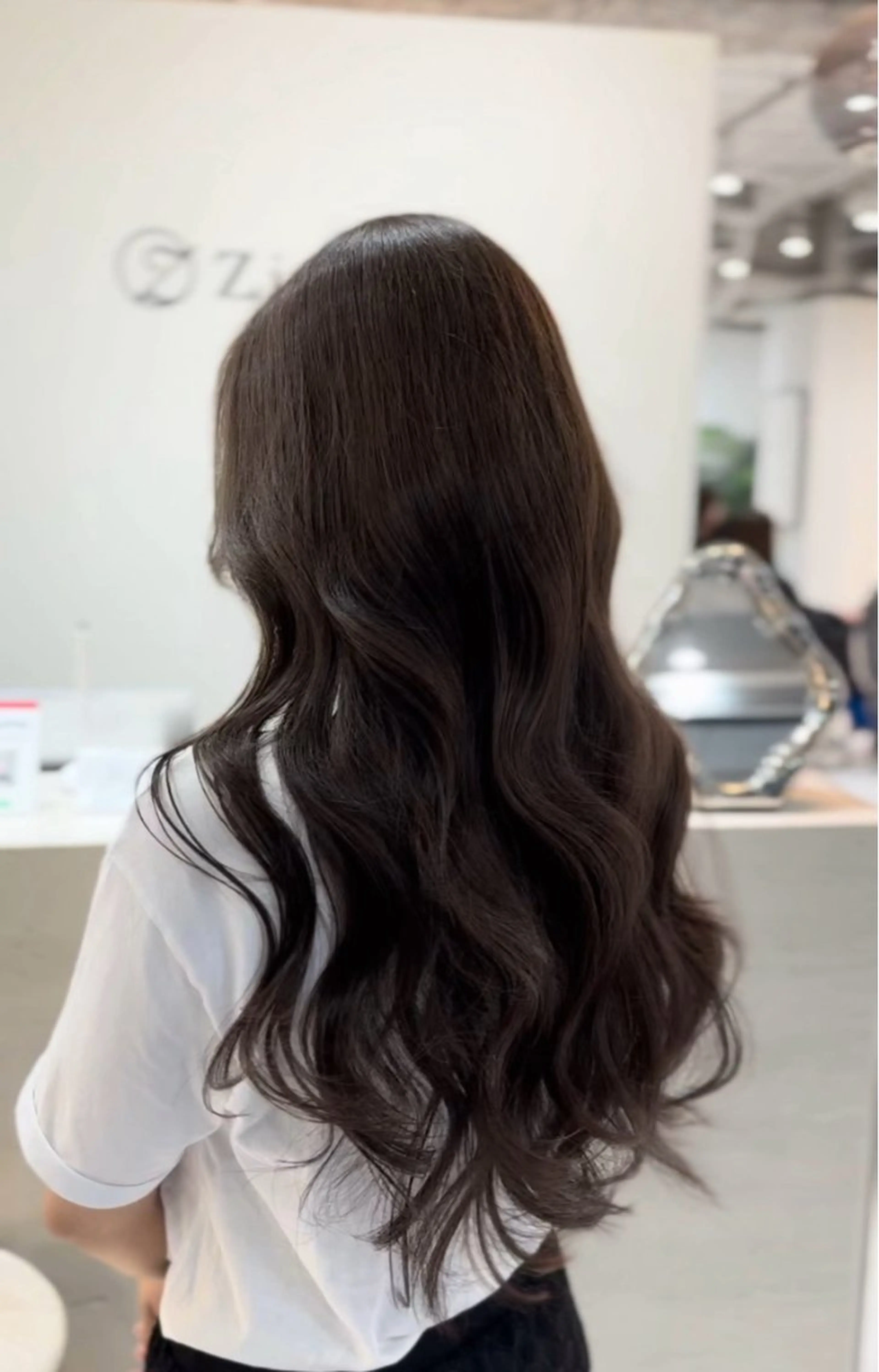 ロング カット ヘアカラー トリートメント 🩶レイヤー/艶髪/ 顔周り/韓国風/輝士のヘアスタイル