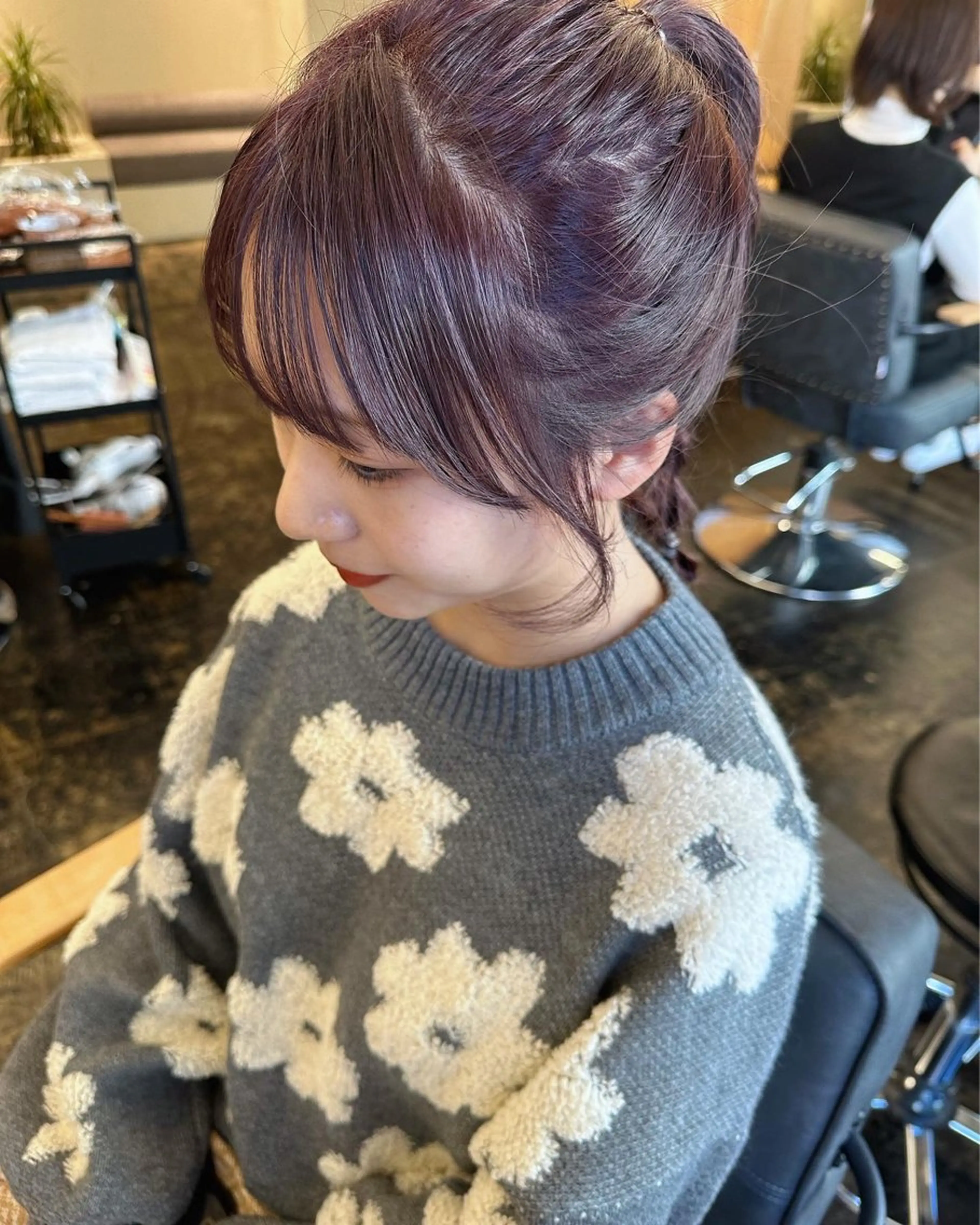 ロング カラー ブリーチ ラベンダーカラー カット ヘアカラー トリートメント yupi🐈‍⬛ ベージュ/レイヤーのヘアスタイル