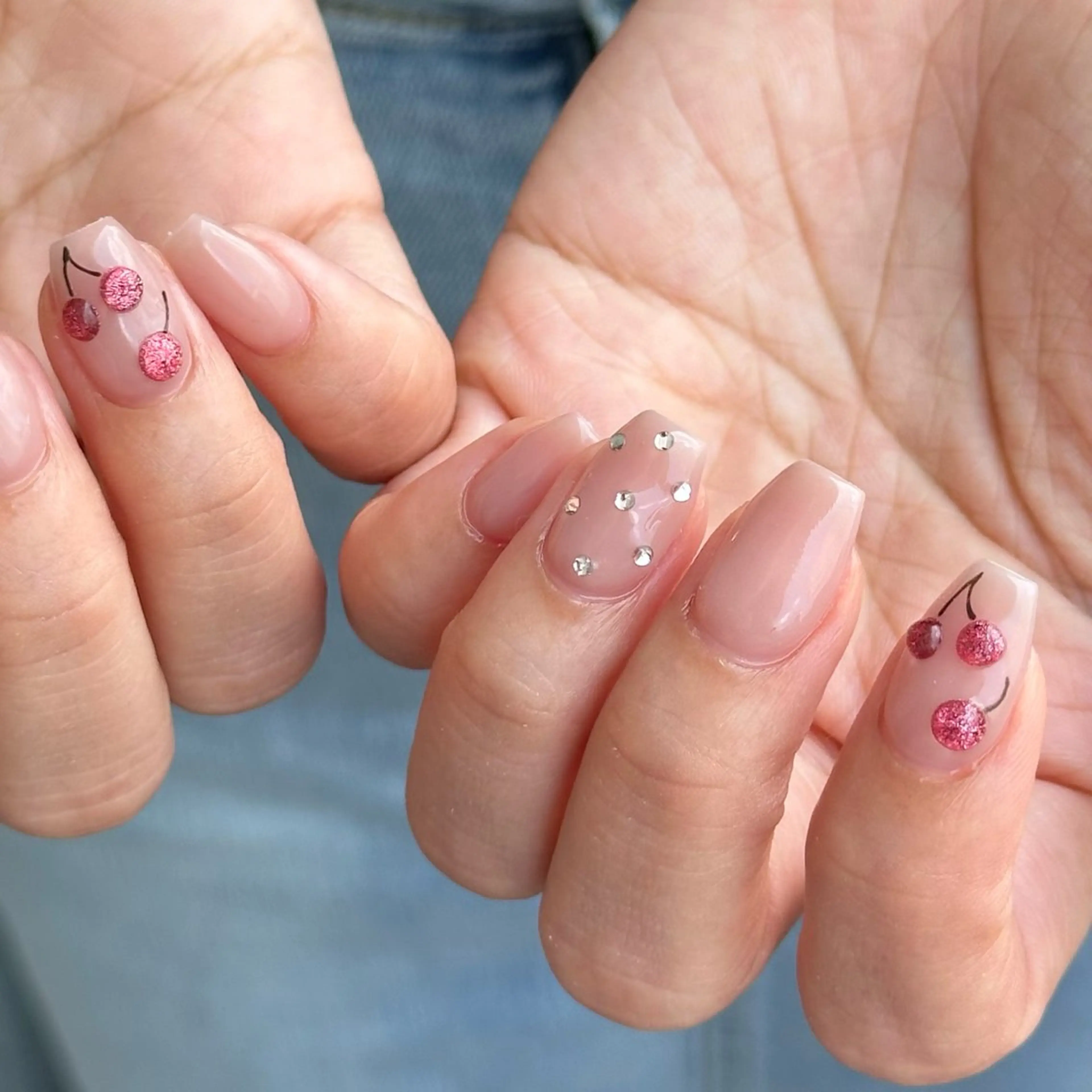 ネイル ハンドネイル Nailist Amiのネイルデザイン