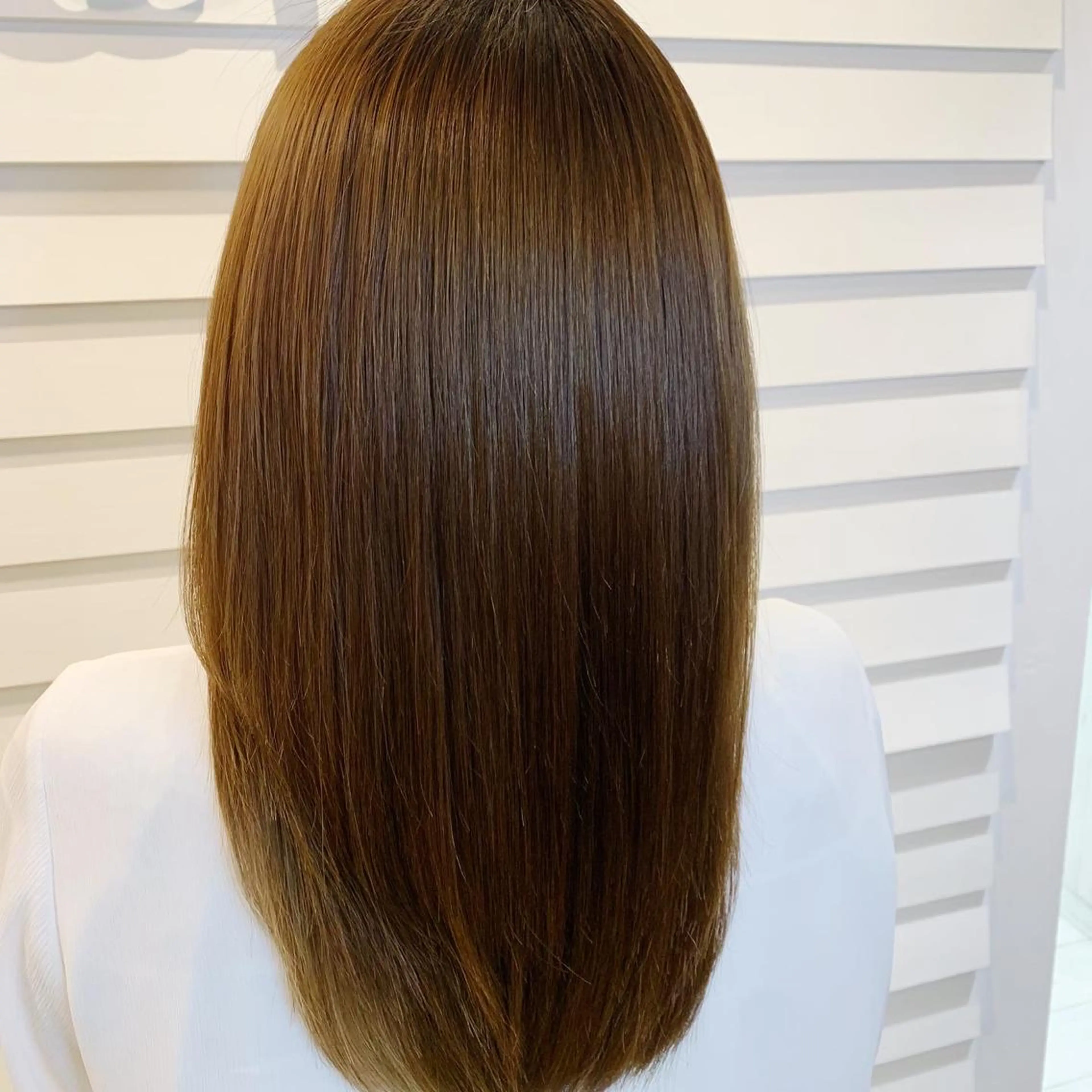 セミロング AMNESIA たまプラーザ所属・【髪質改善専門】 渡邊祥希のヘアスタイル