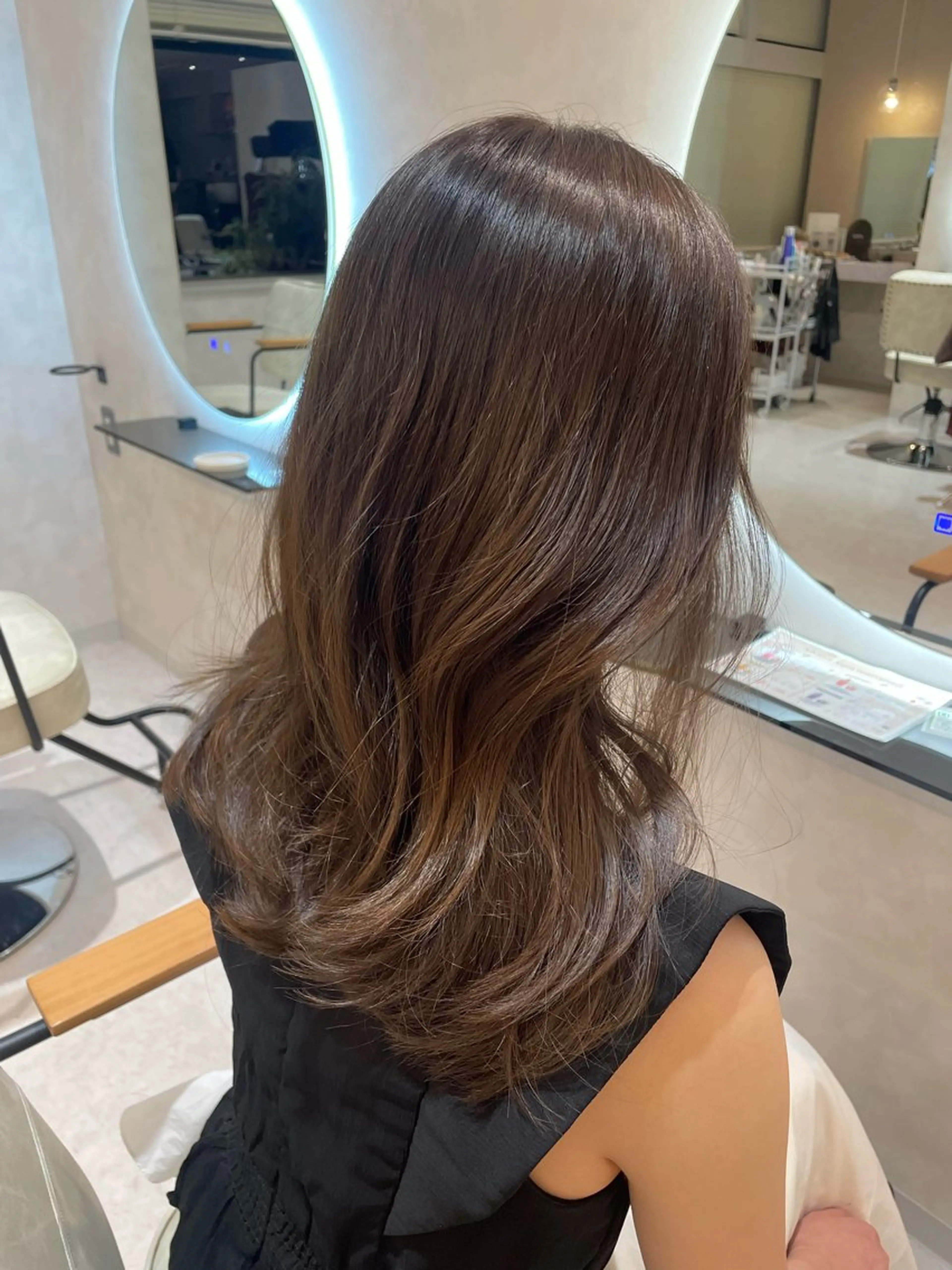 セミロング ケアカラー 髪質改善 トリートメント ヘアカラー トリートメント enu hair所属・ショートモデル募集 エクステ専門店まりこのその他イメージ