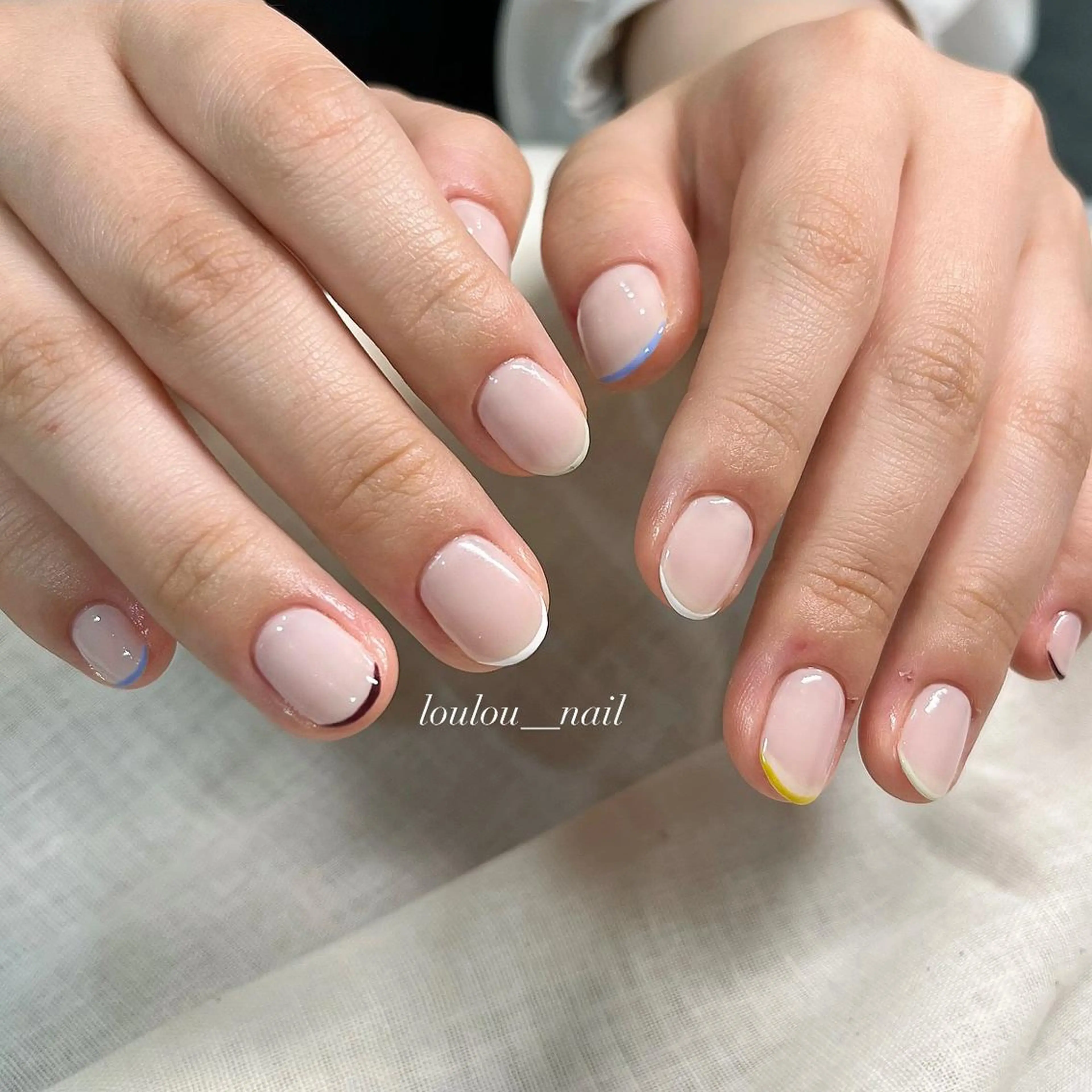 ネイル フレンチネイル ハンドネイル loulou _nail所属・葛西 知佳のネイルデザイン
