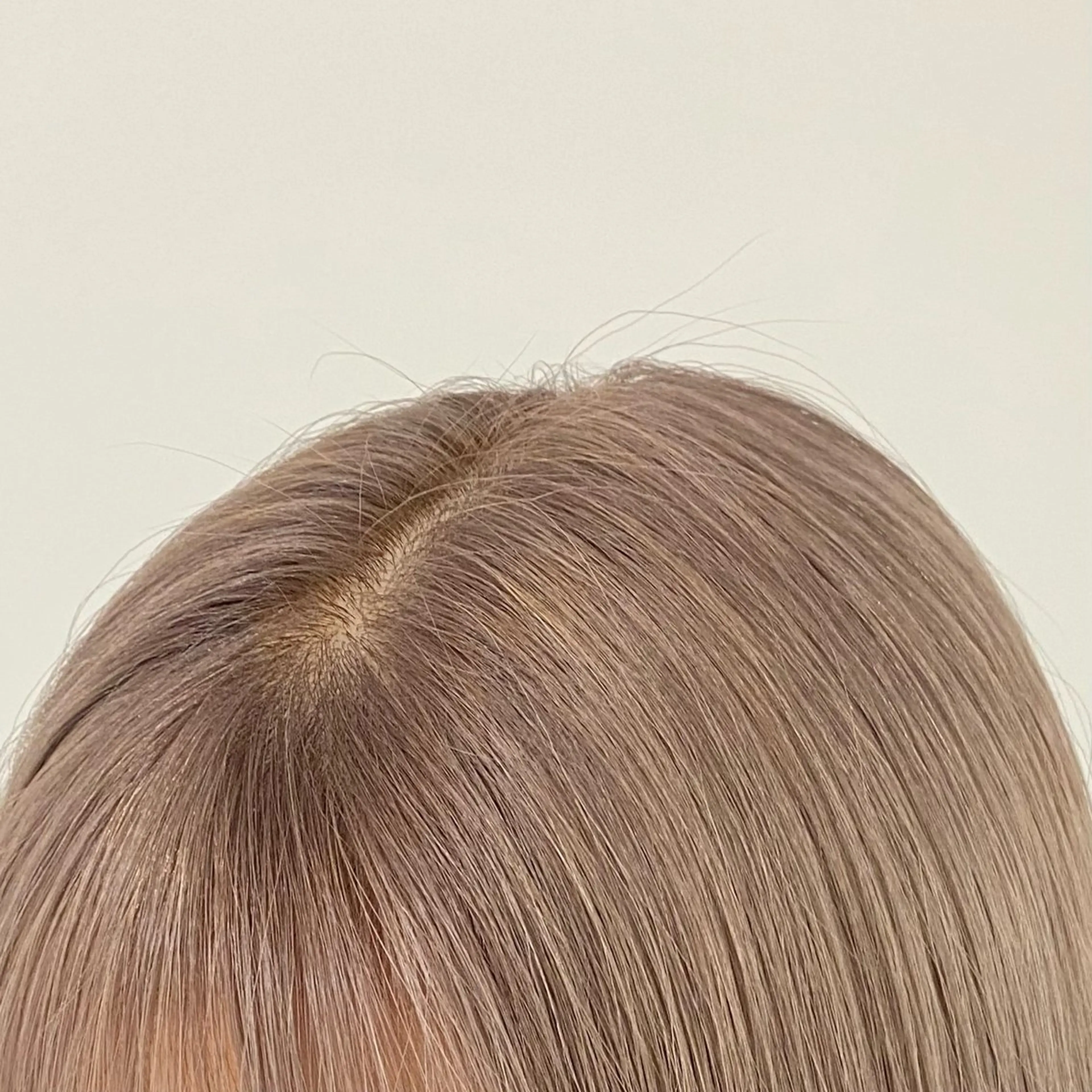 ロング カラー ブリーチ グレージュ ハイトーンカラー ヘアカラー ベージュ/アレンジ /横浜/杉本千夏のヘアスタイル