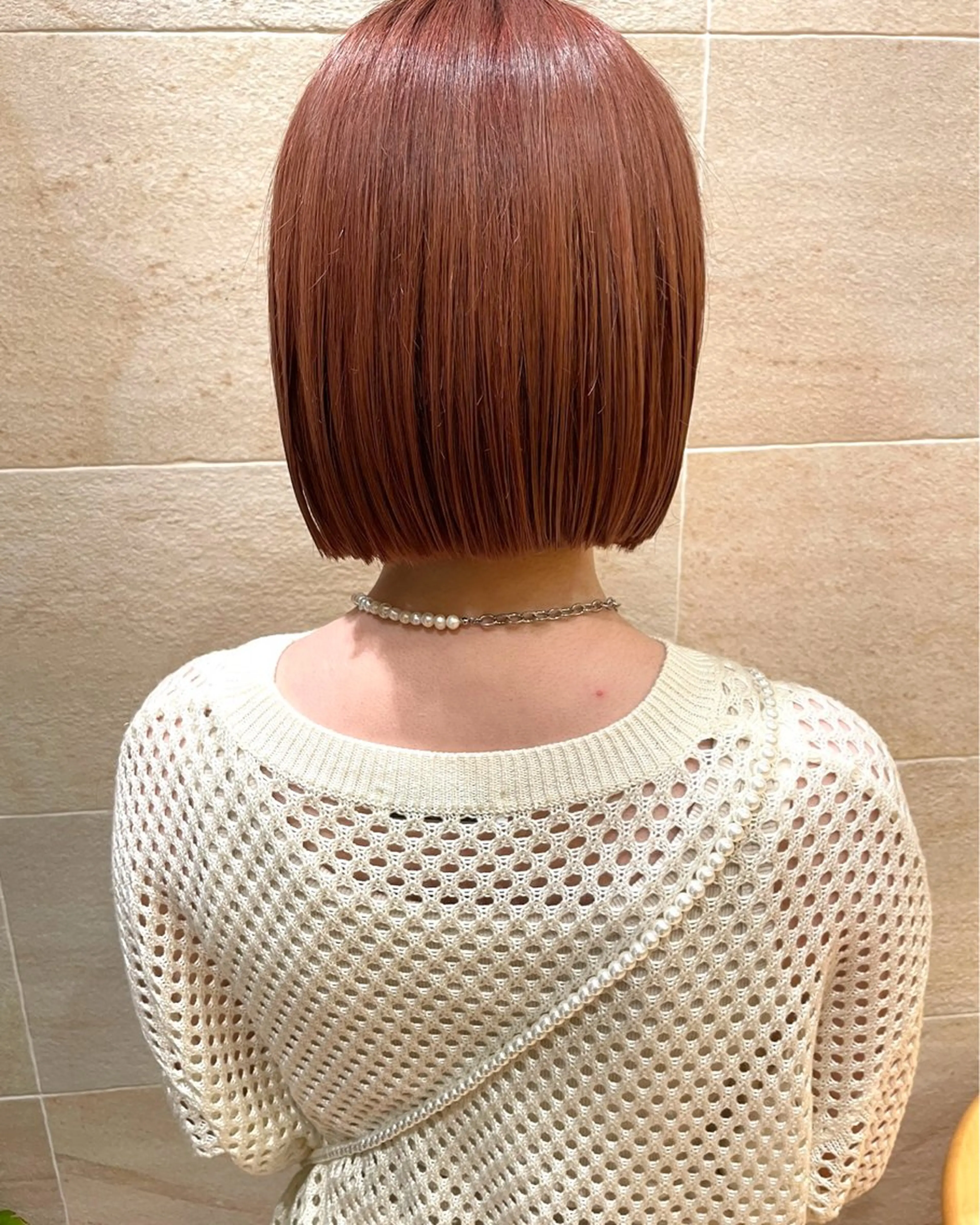 ショート カラー ボブ 青山 莉奈のヘアスタイル