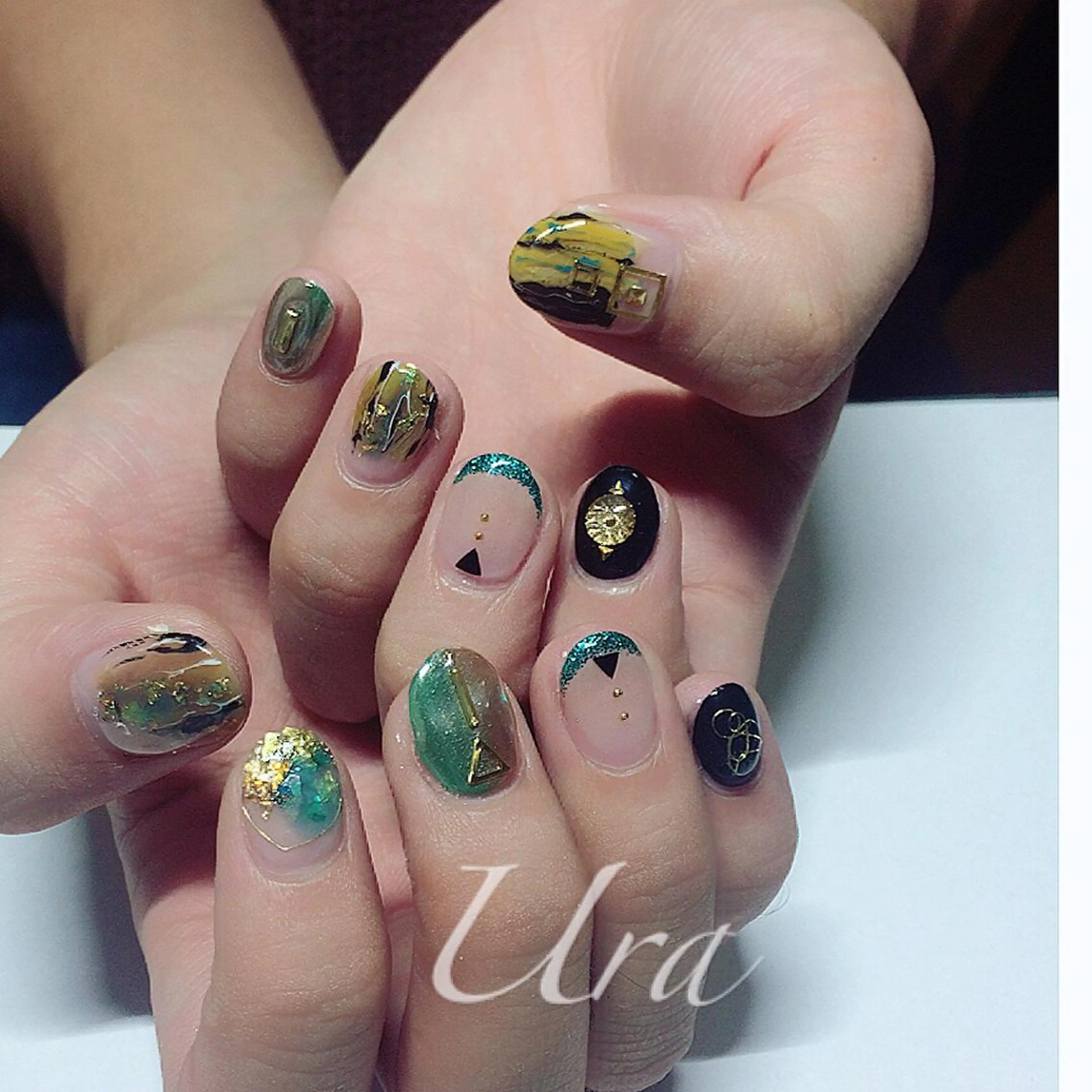 ネイル ニュアンスネイル UrakoNail 《nail》のネイルデザイン