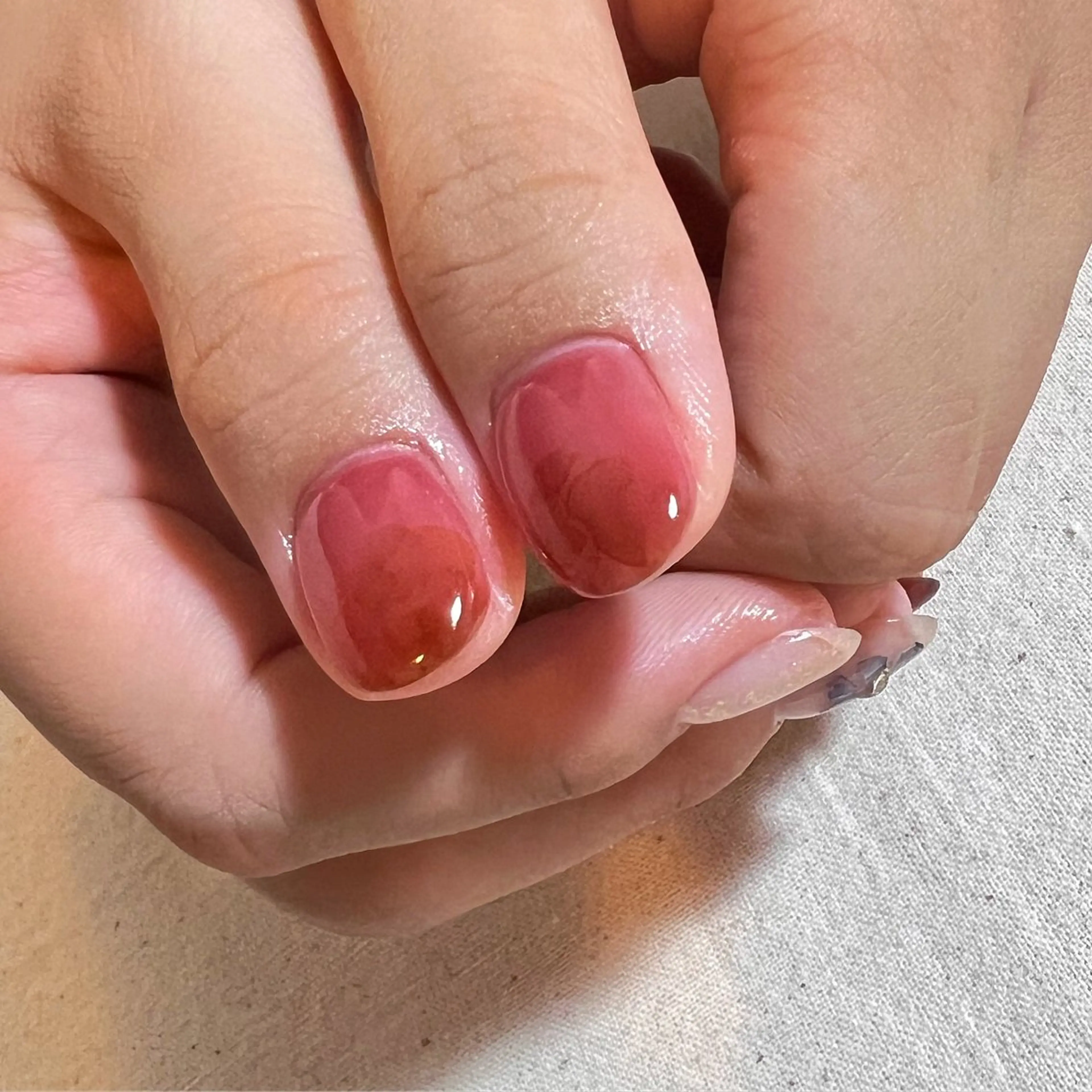 ネイル ボルドー pointillé .ayaのネイルデザイン